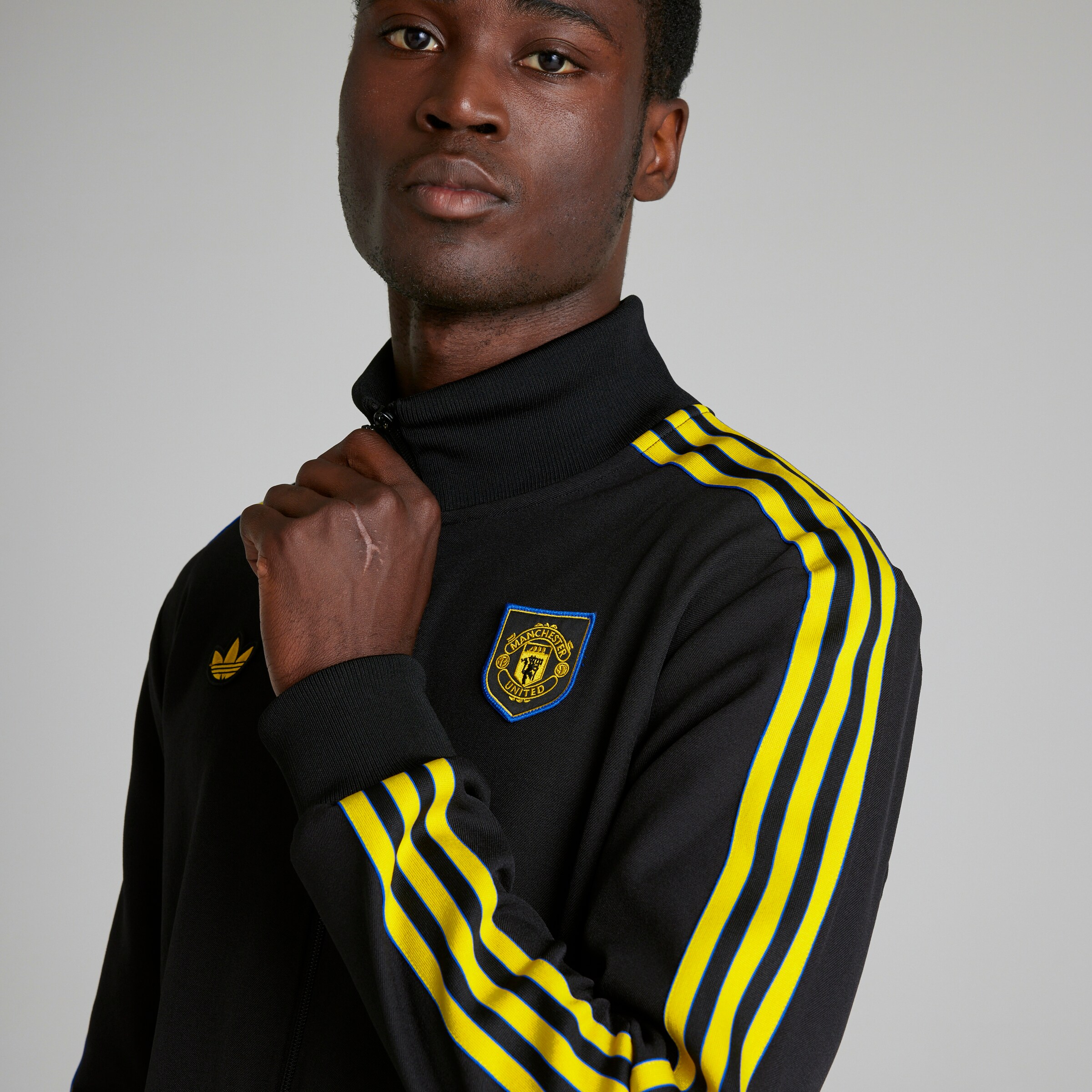 Manchester United Terrace Icons Track Top Black Detail [5-6]