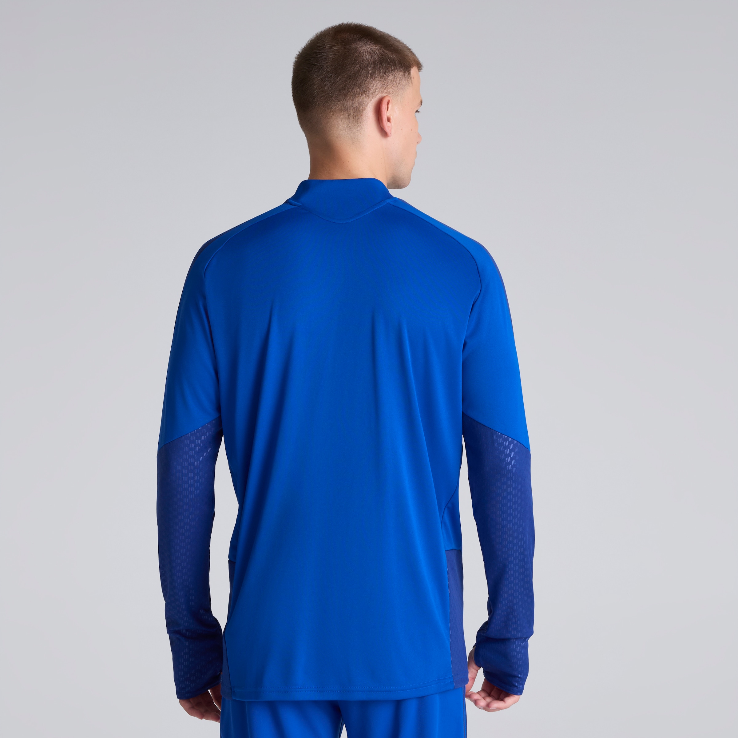 Manchester United 26/27 Cup Training Tiro Top Blue (Sponsored) Blau Detail [2-5]