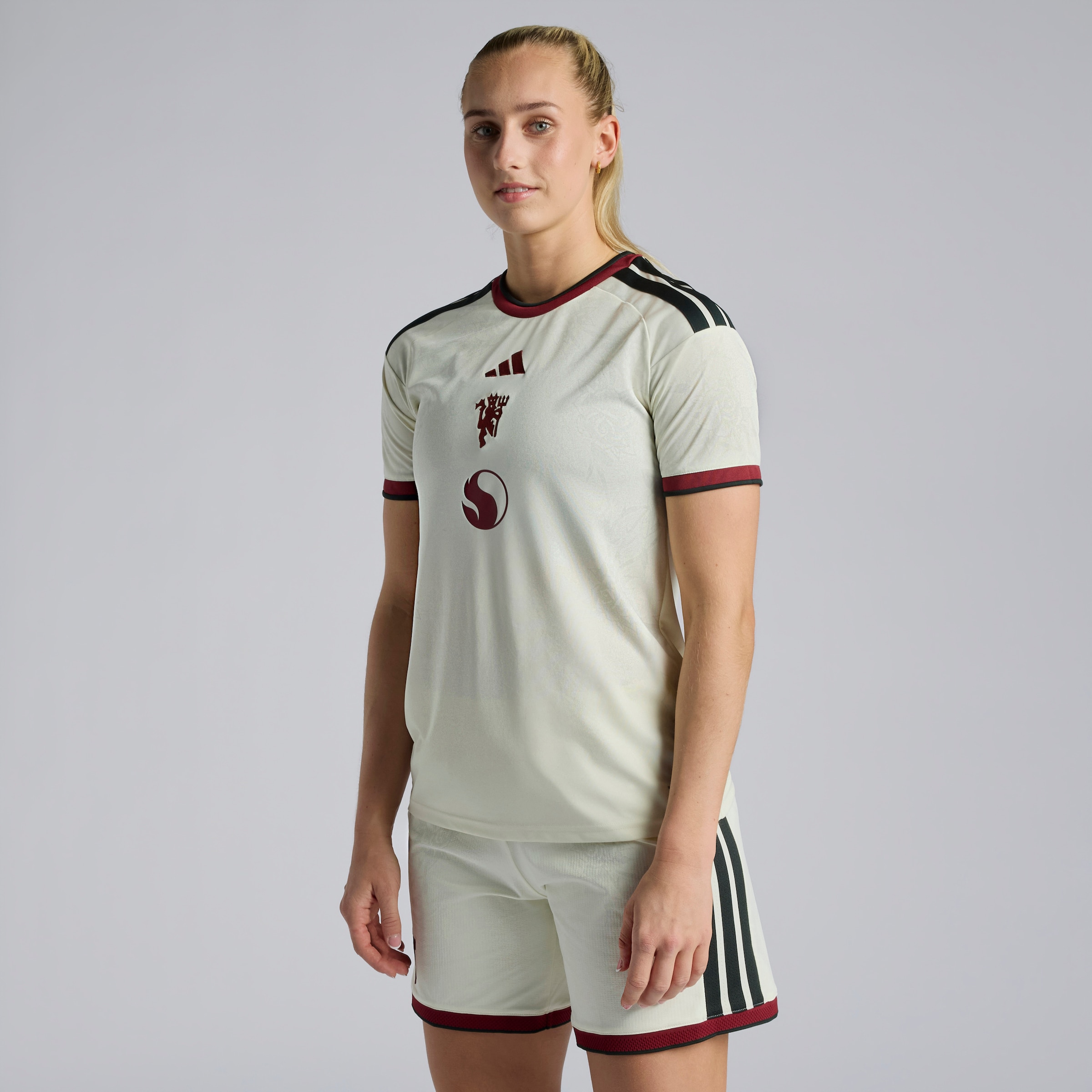 MU 26/27 Womens Third Jersey Beige Beige