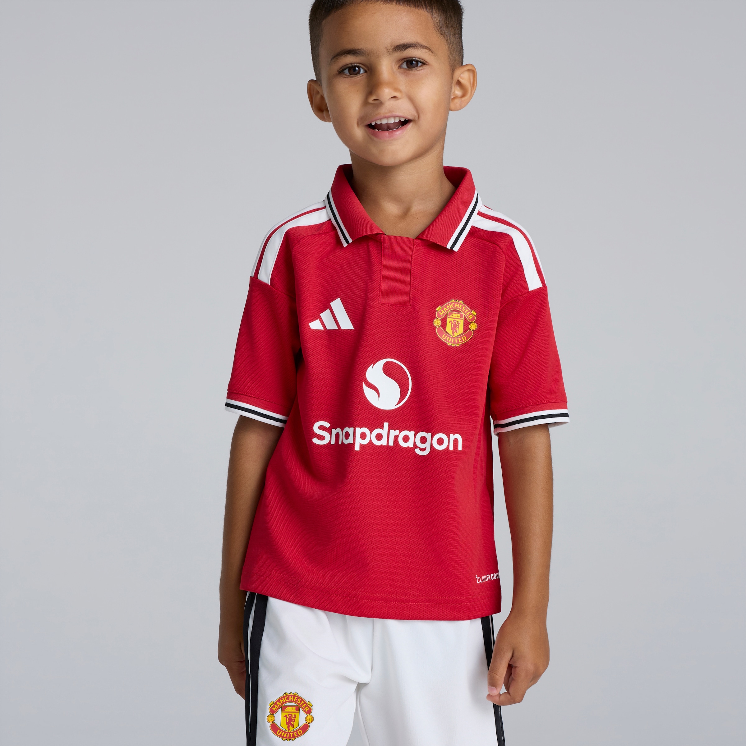 Manchester United Kids 26/27 Home Mini Kit 红色 细节 [5-6]