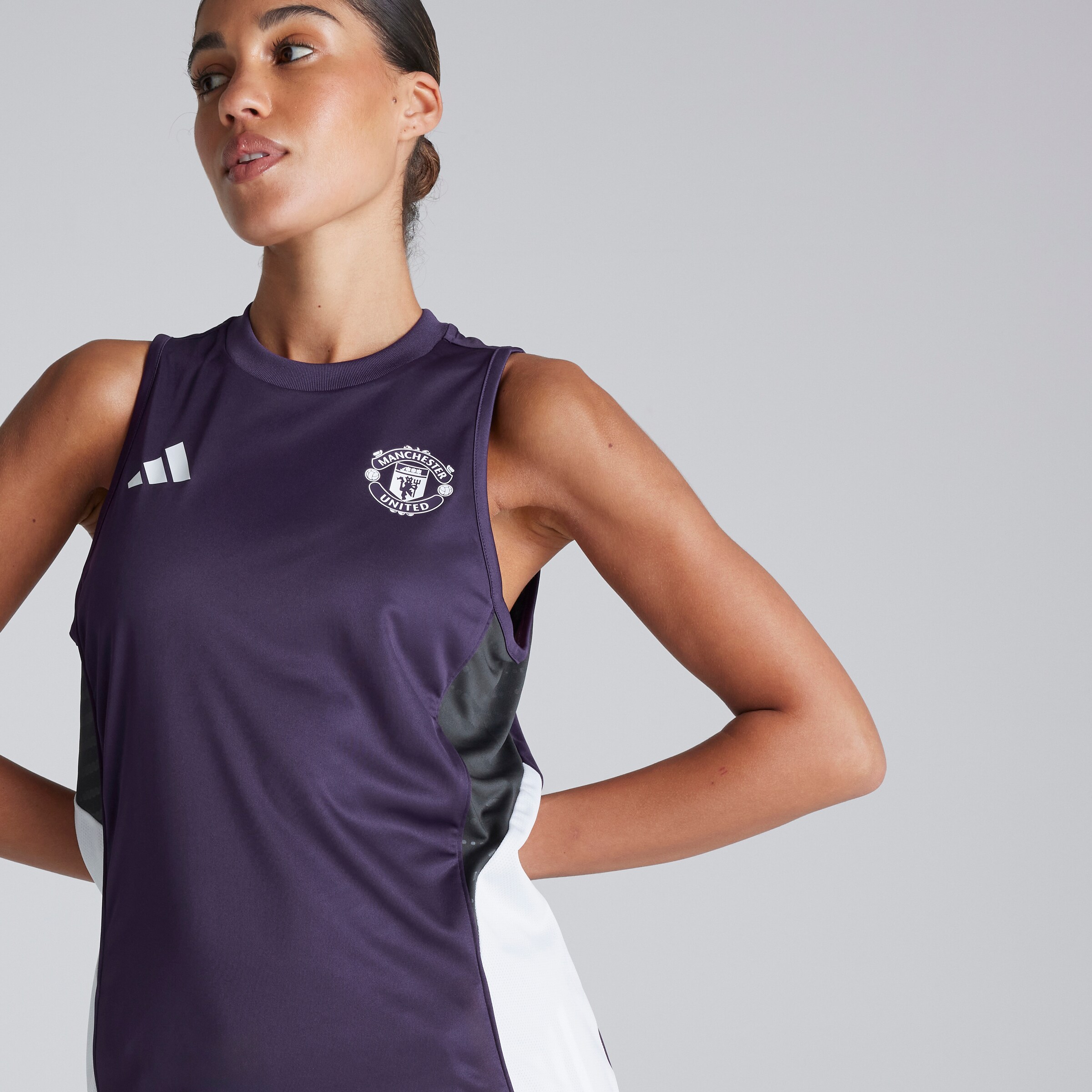 MU Adidas 25/26 Training Womens Sleevless Jersey P Purple Detail [4-5]
