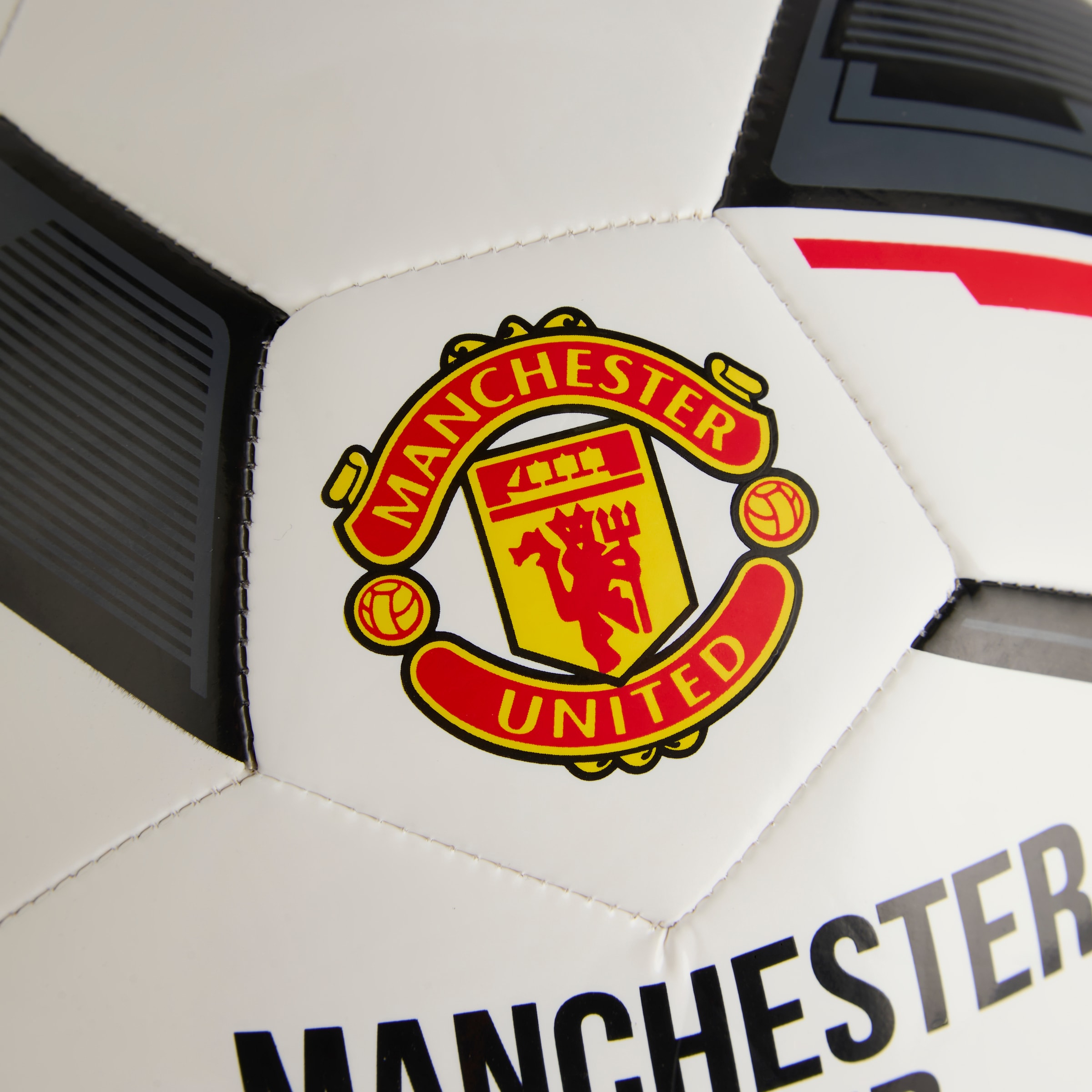 Manchester United Football Size 5 White White Detail [3-4]