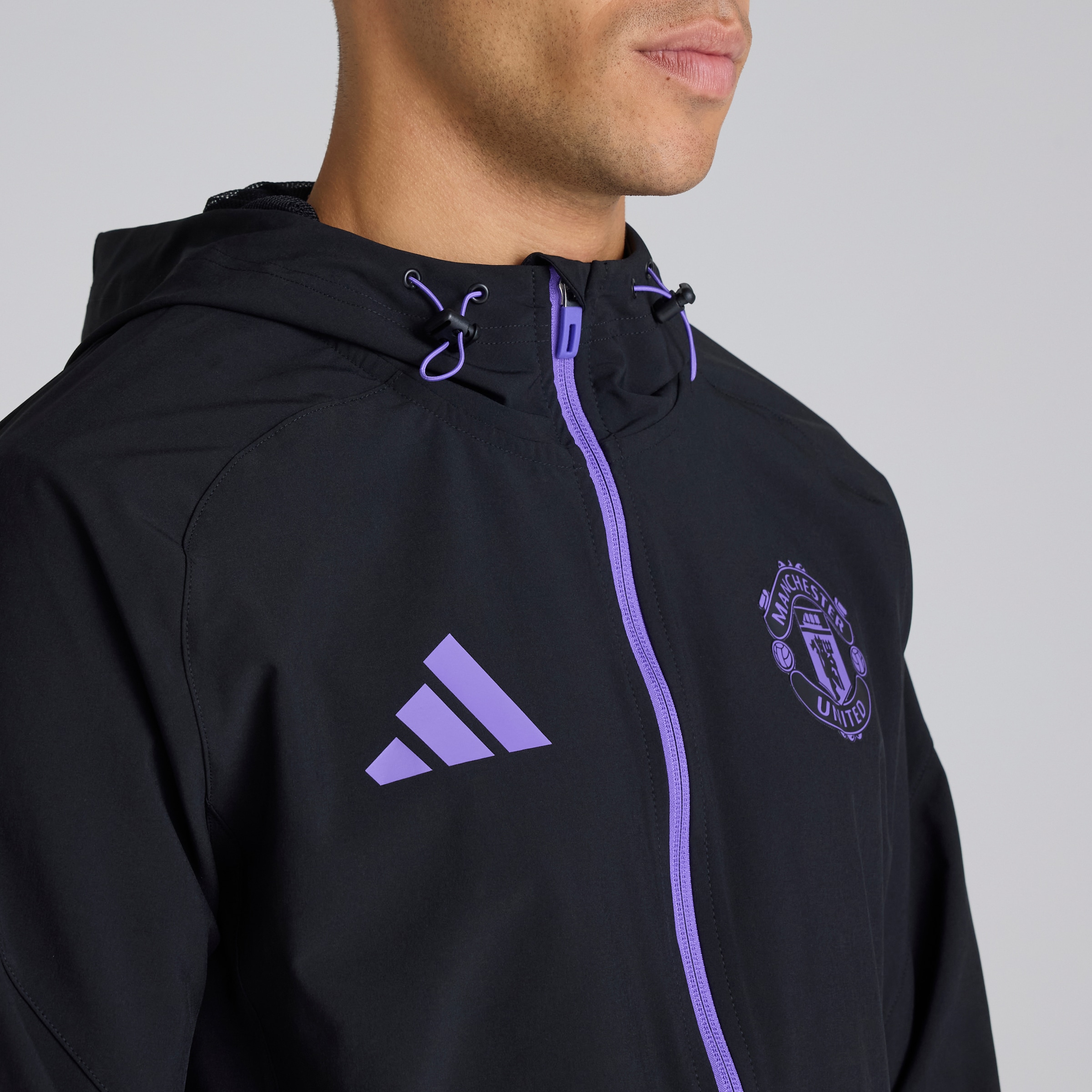Manchester United Tiro 25 Competition Vis Tech Travel Jacket Noir Détail [6-7]