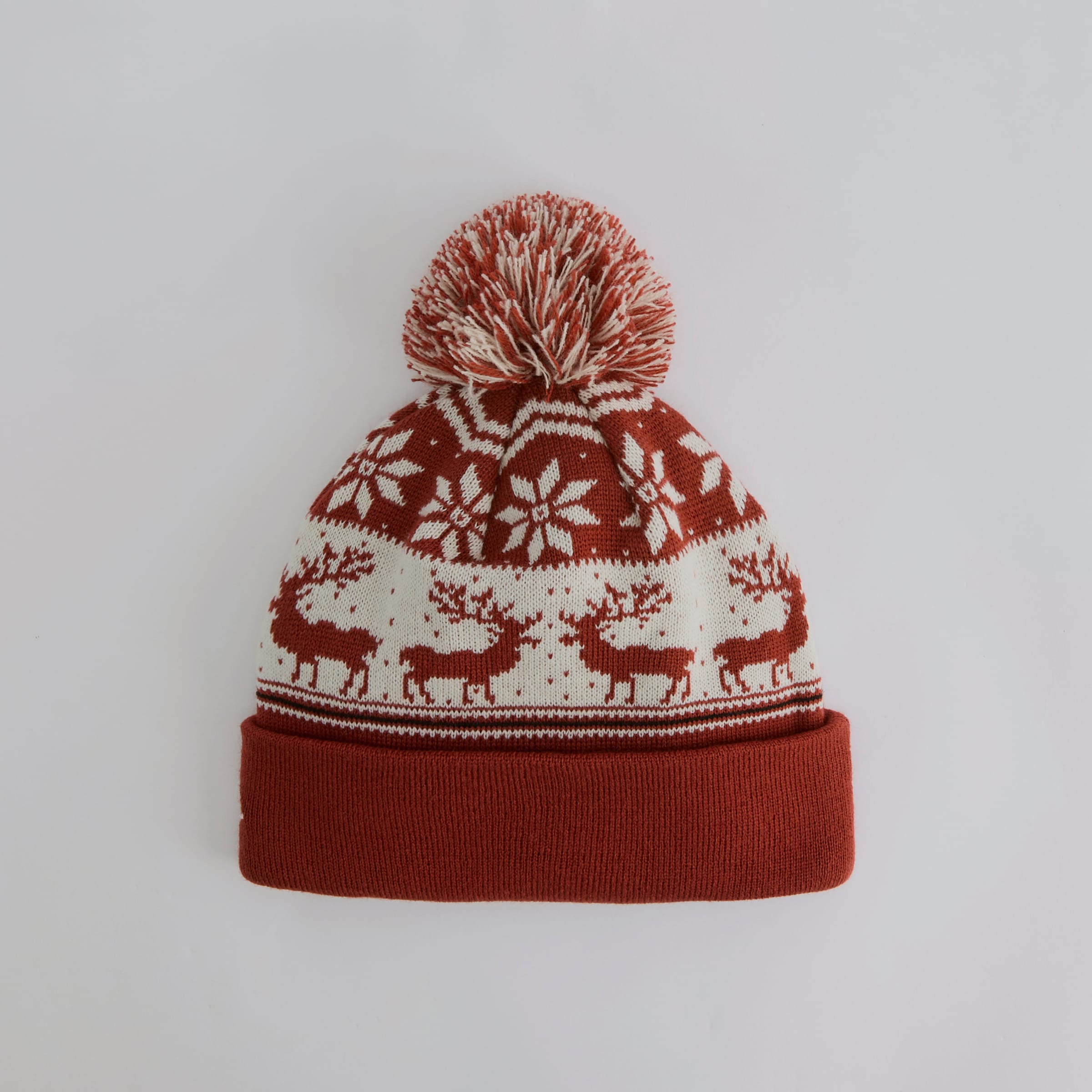 Manchester United x New Era Christmas Fairisle Bobble Beanie Red Red Detail [2-4]