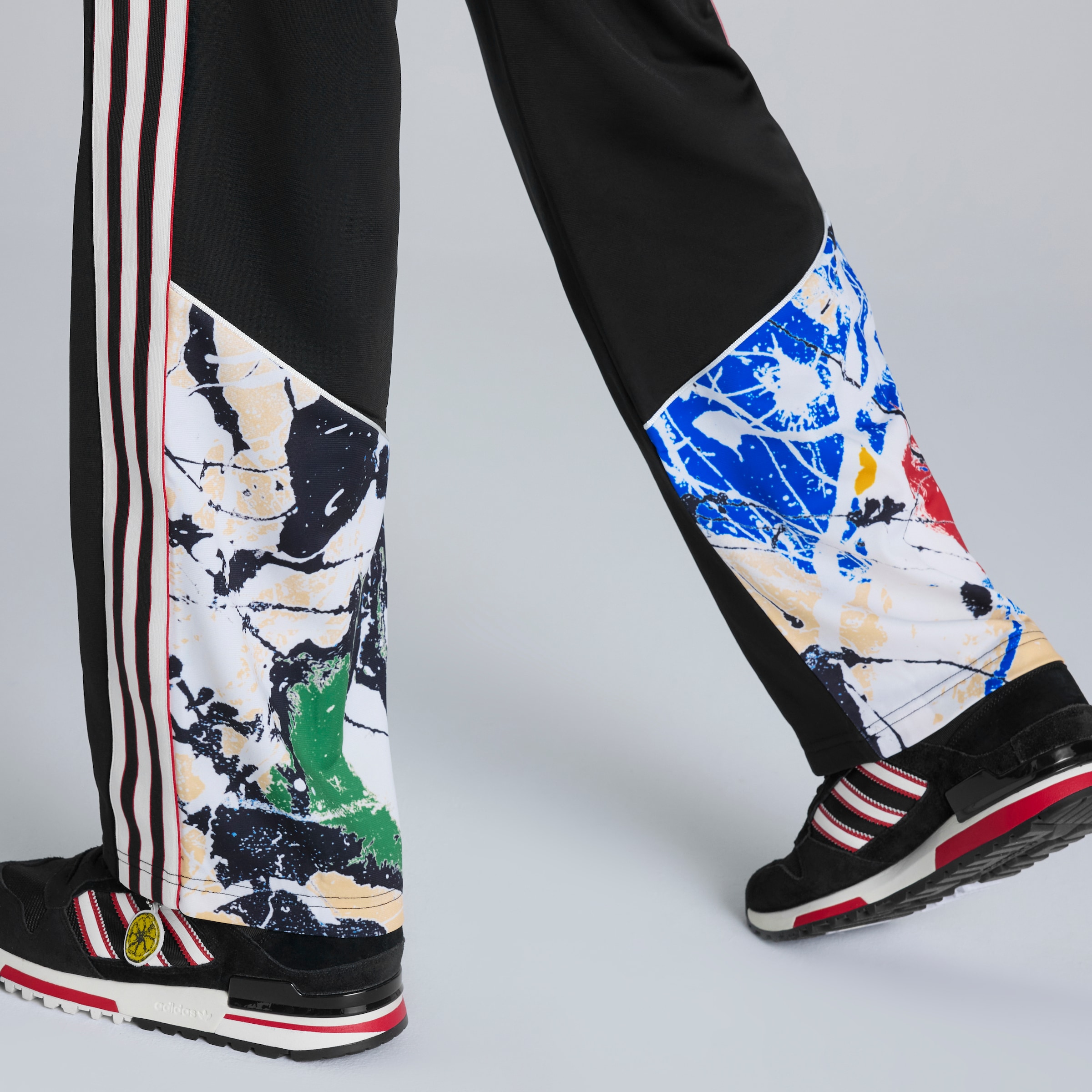 Manchester United x adidas Stone Roses Track Pants Black Black Detail [5-7]