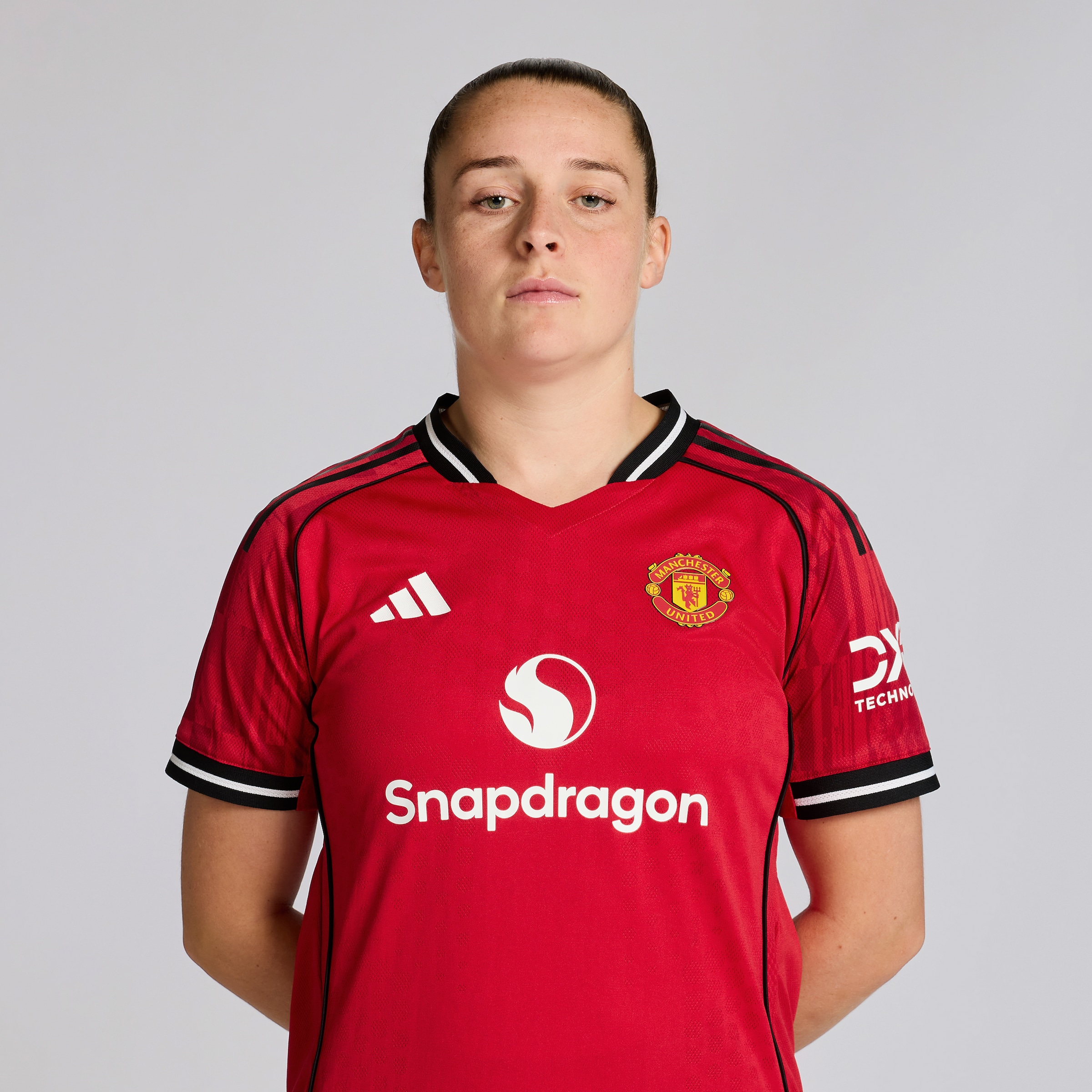 Manchester United 25/26 Home Jersey Womens with Toone 7 WSL Printing Rouge Détail [2-4]