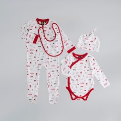 Manchester United Baby Ditsy Print Sleepsuit, Bodysuit, Bib & Hat Gift Bag Set White
