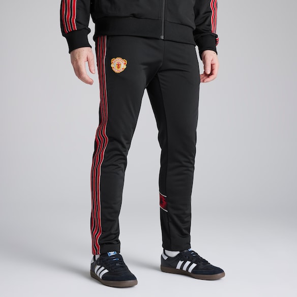 Manchester United x adidas Bring Back 1991 Track Pants Black Black