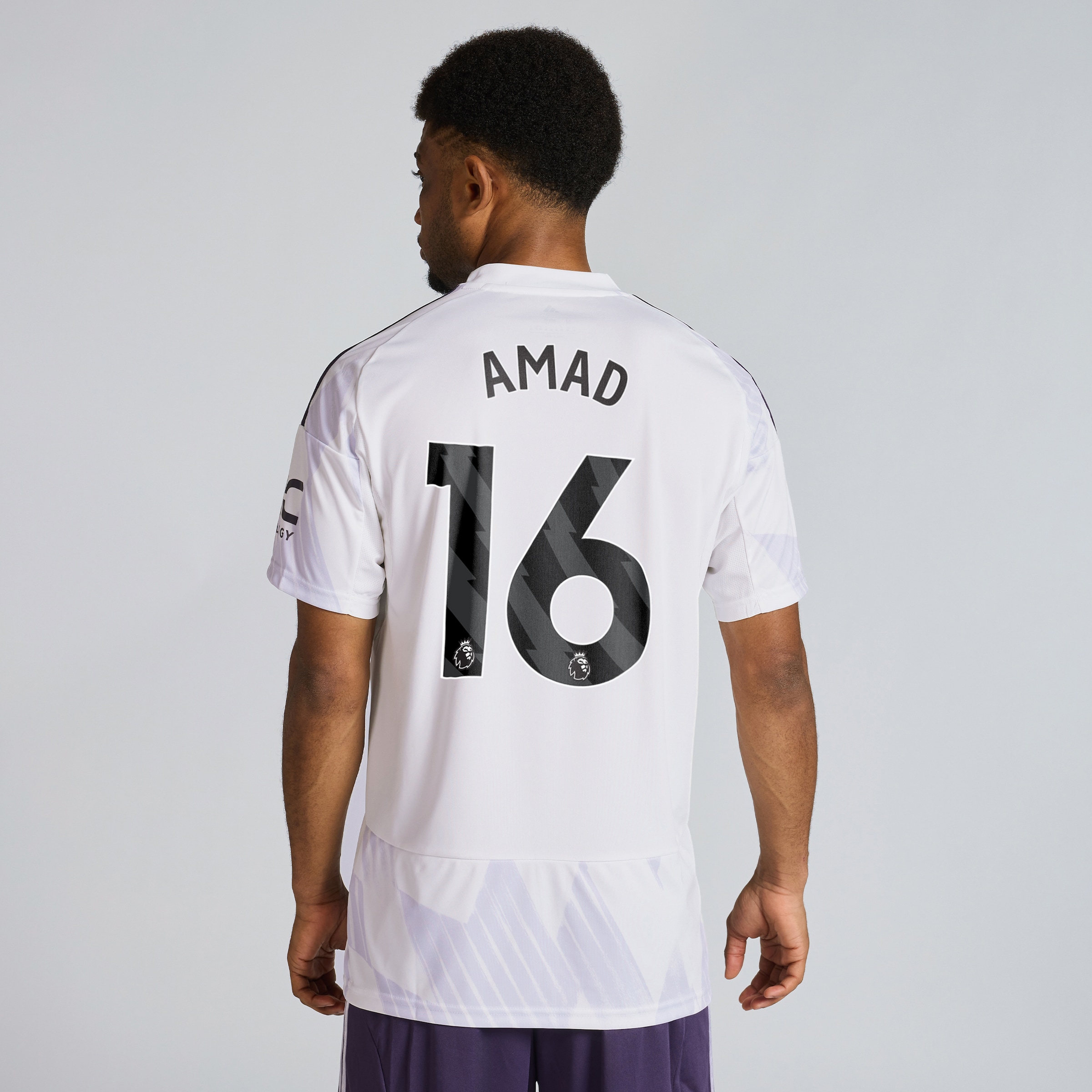 Manchester United 25/26 Away Jersey with Amad 16 EPL Printing & Badge White