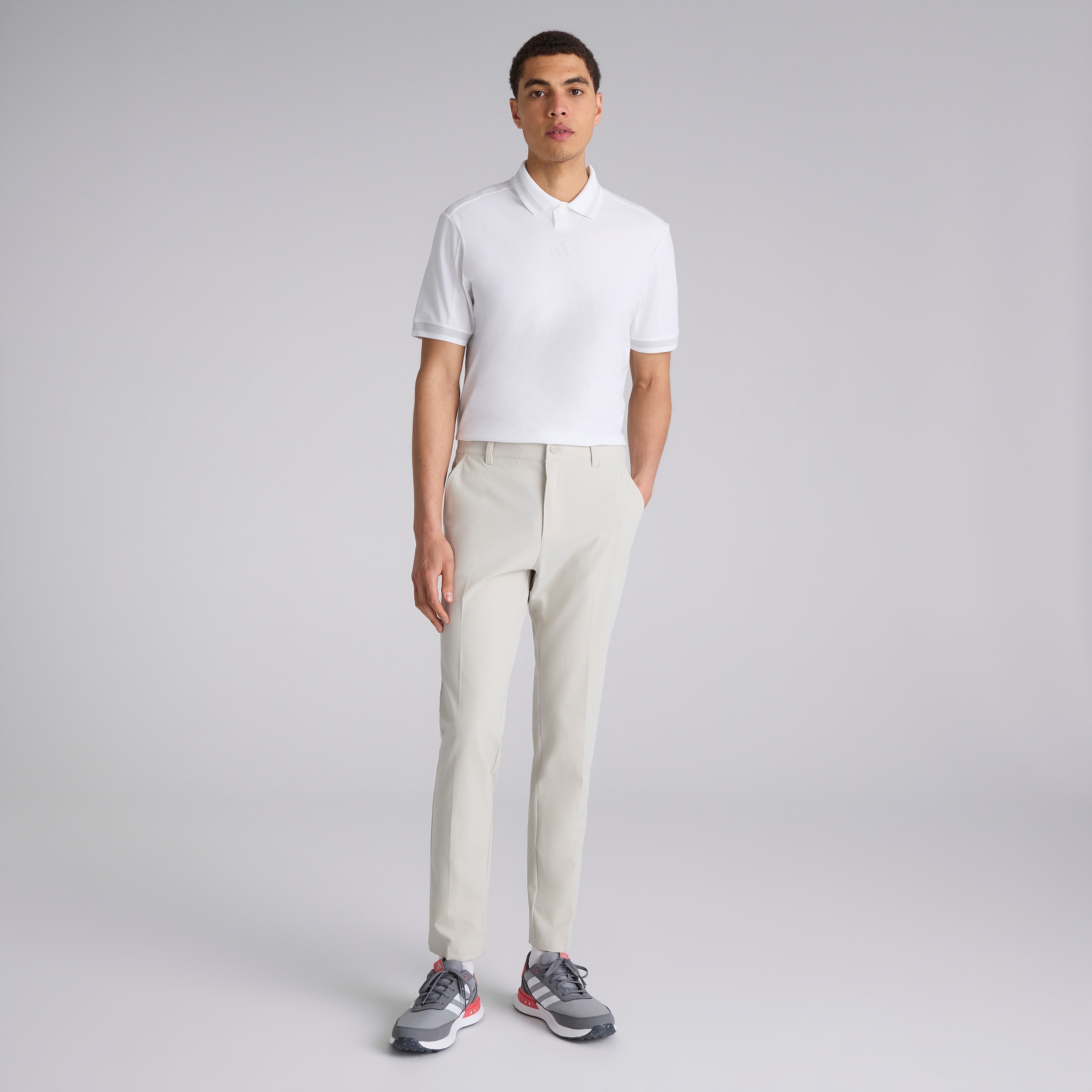 Manchester United x adidas Golf Ultimate365 Tapered Golf Trousers Beige White Detail [3-5]