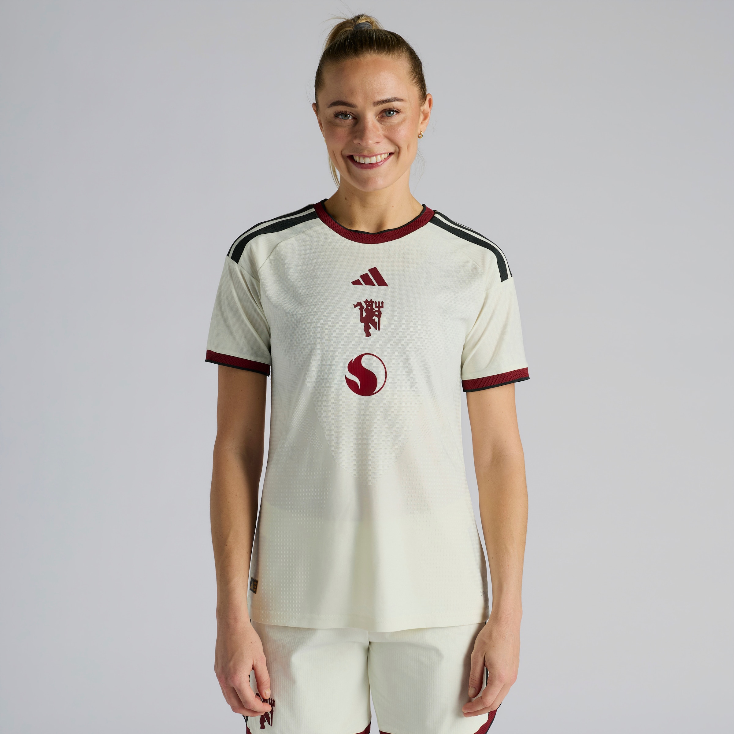 Manchester United Womens 26/27 Third Authentic Jersey Beige