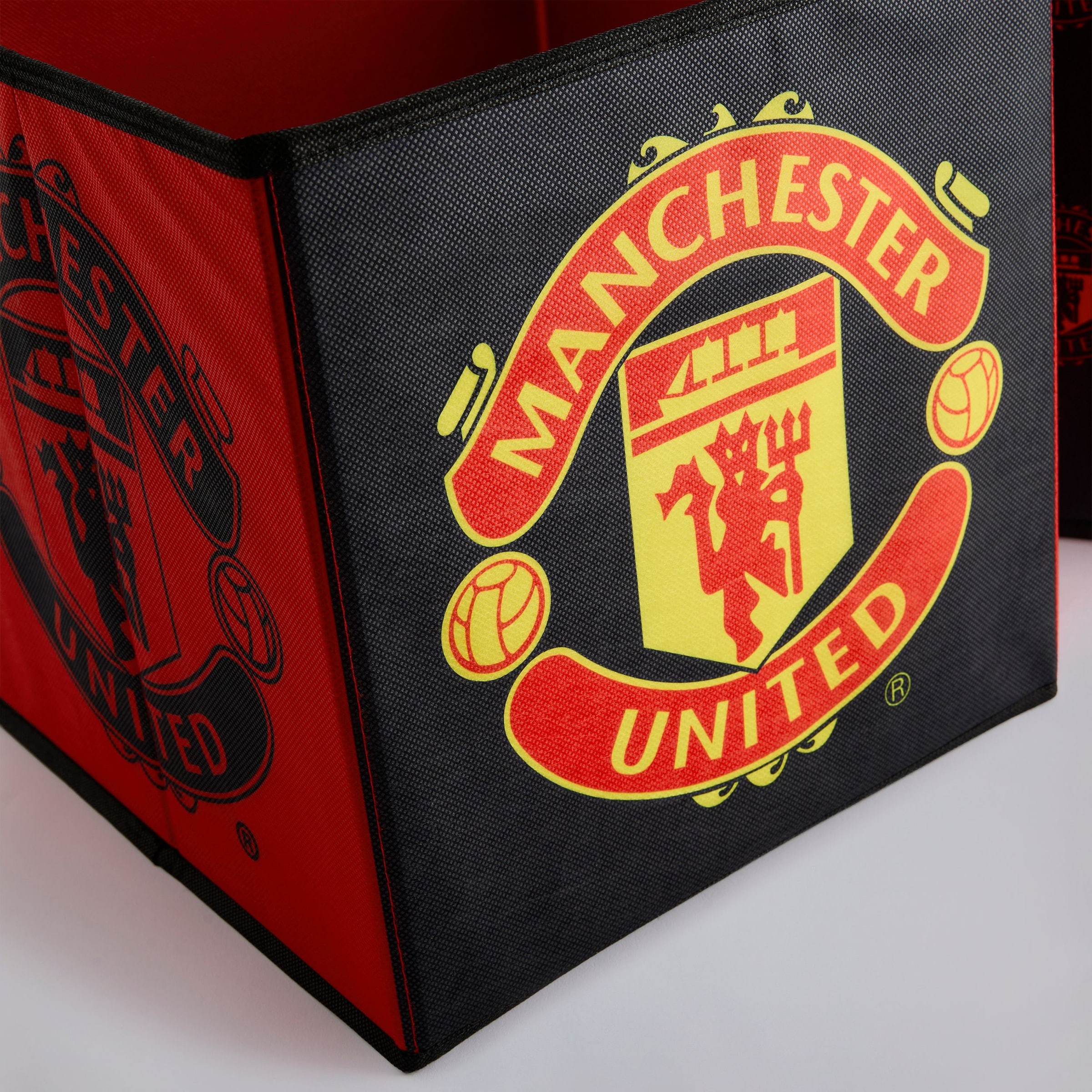 Manchester United Storage Box 2 Pack Red Detail [3-4]