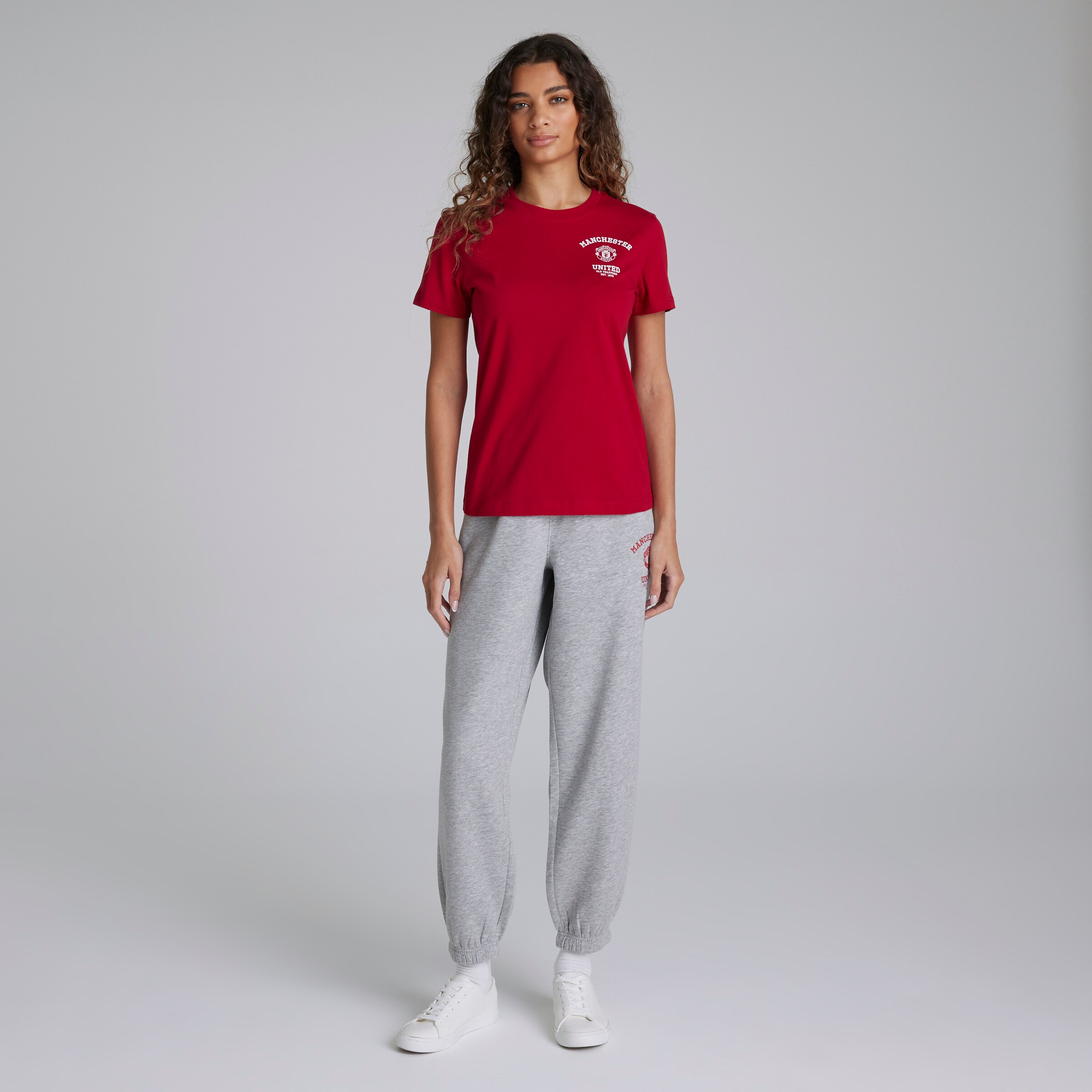 Manchester United Womens Varsity T-Shirt Red Rouge Détail [3-4]