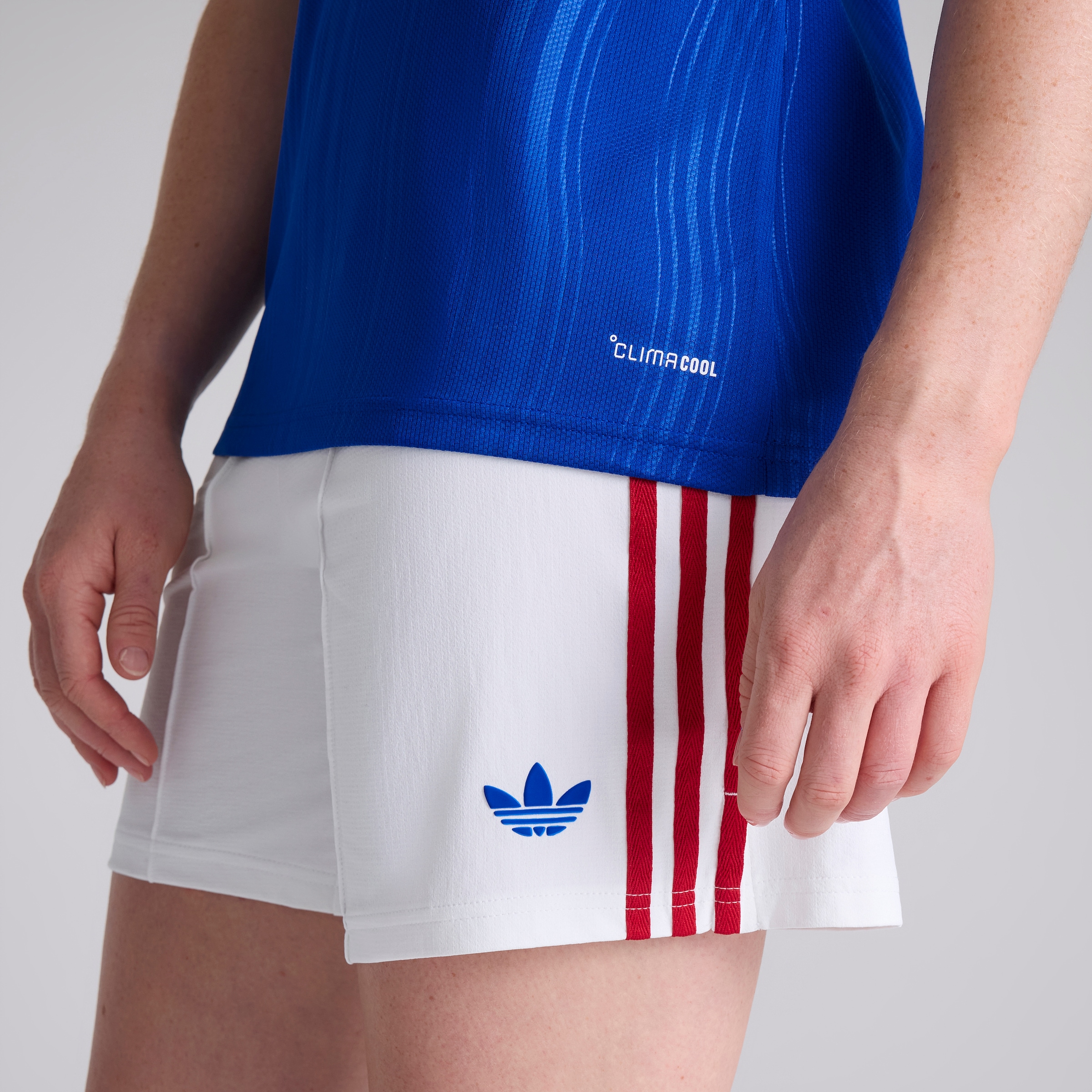 Manchester United Womens 26/27 Away Authentic Shorts White Blanc Détail [5-5]