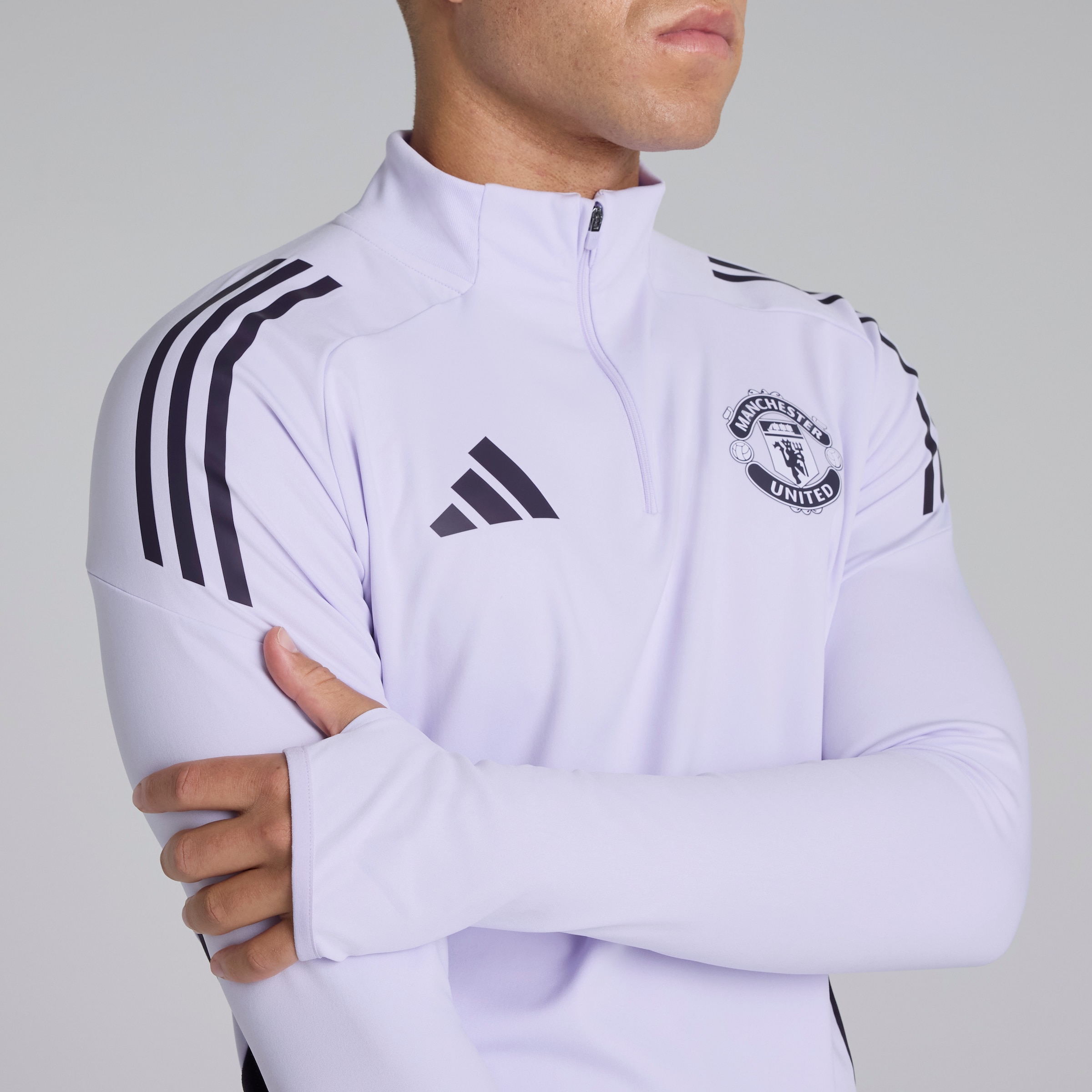 Manchester United Tiro 25 Competition Training Top Purple Detail [5-6]