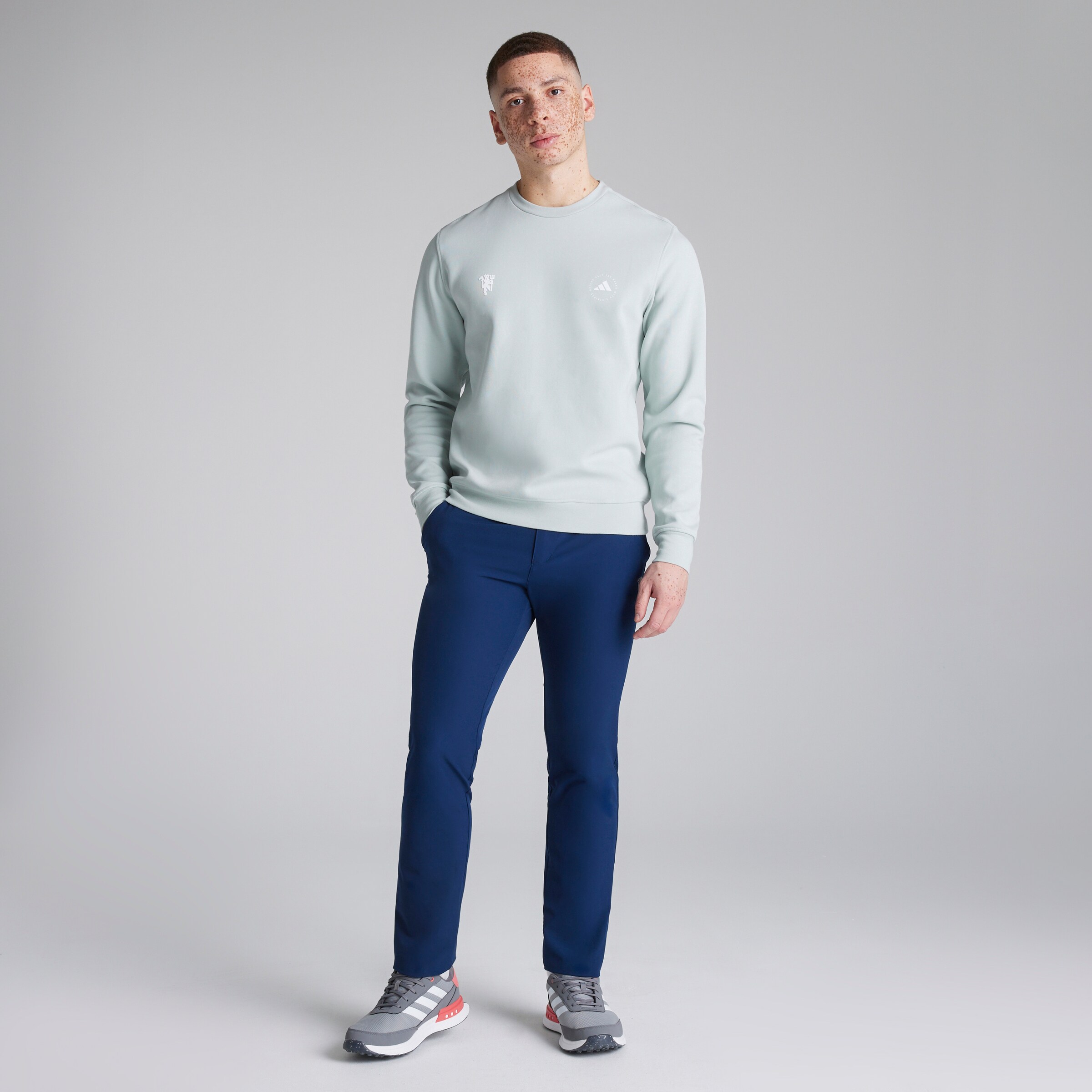 Manchester United x adidas Golf Crewneck Sweatshirt Green Vert Détail [3-5]