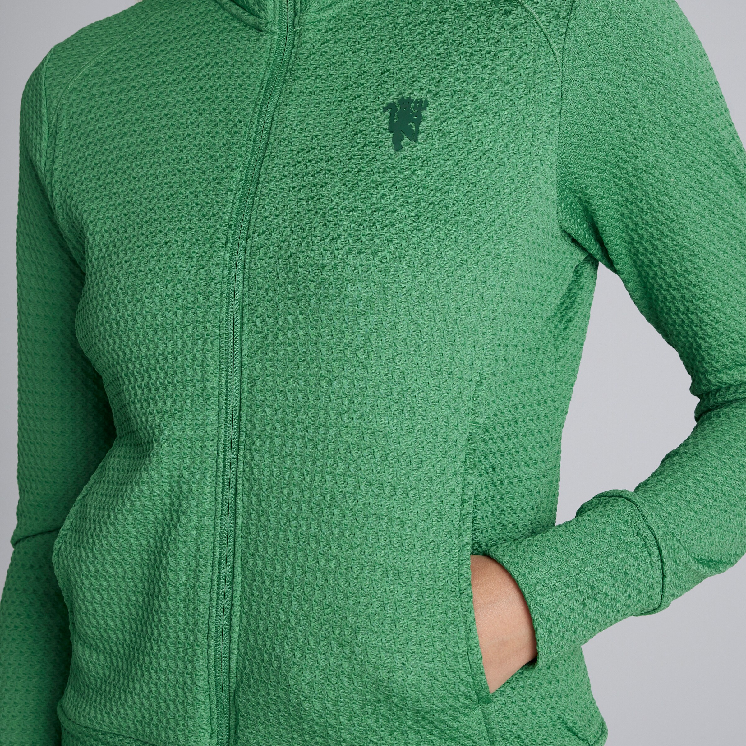 Manchester United x adidas Womens Golf Ultimate365 Textured Jacket Green Green Detail [4-5]