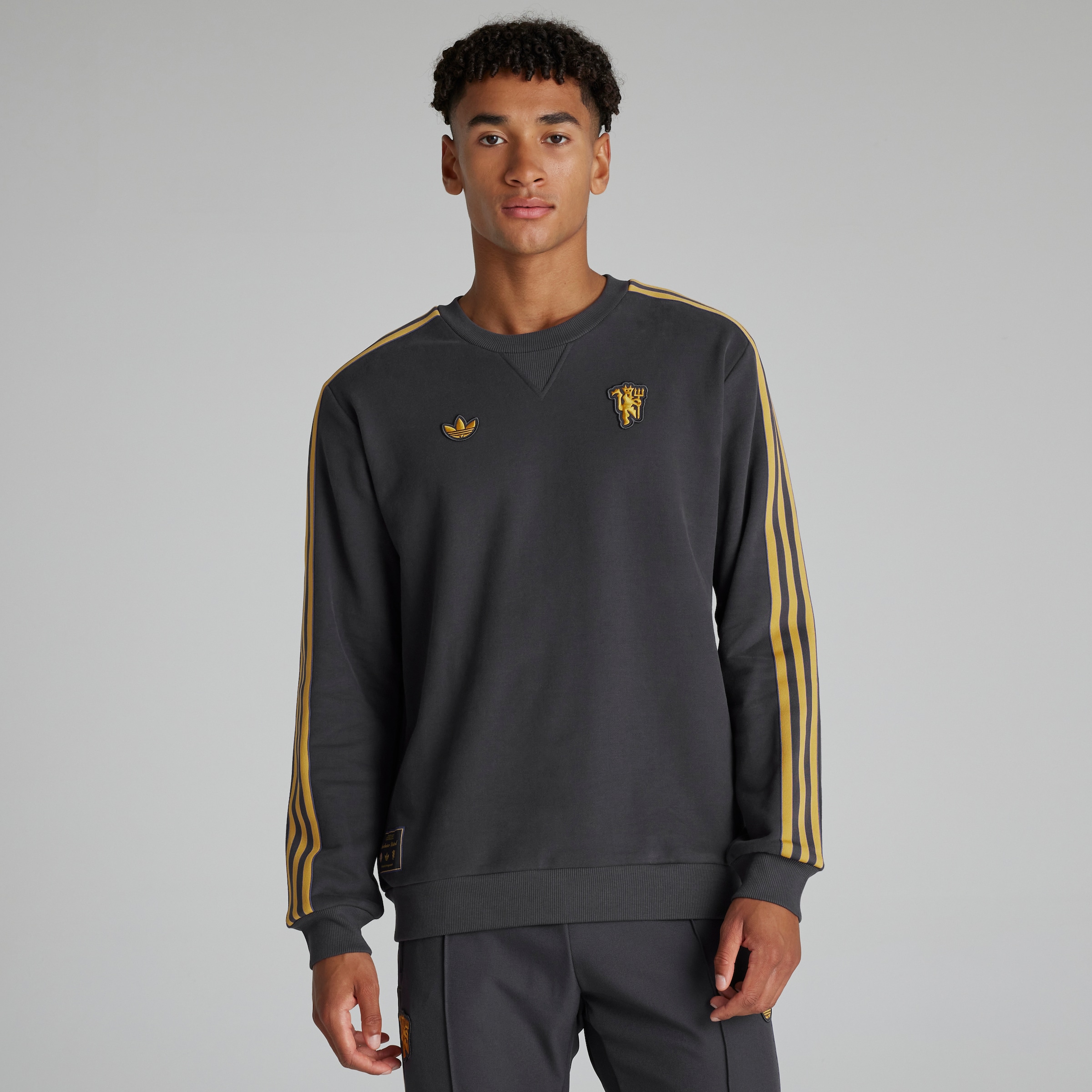 Buy Manchester United Terrace Icons Drill Sweatshirt