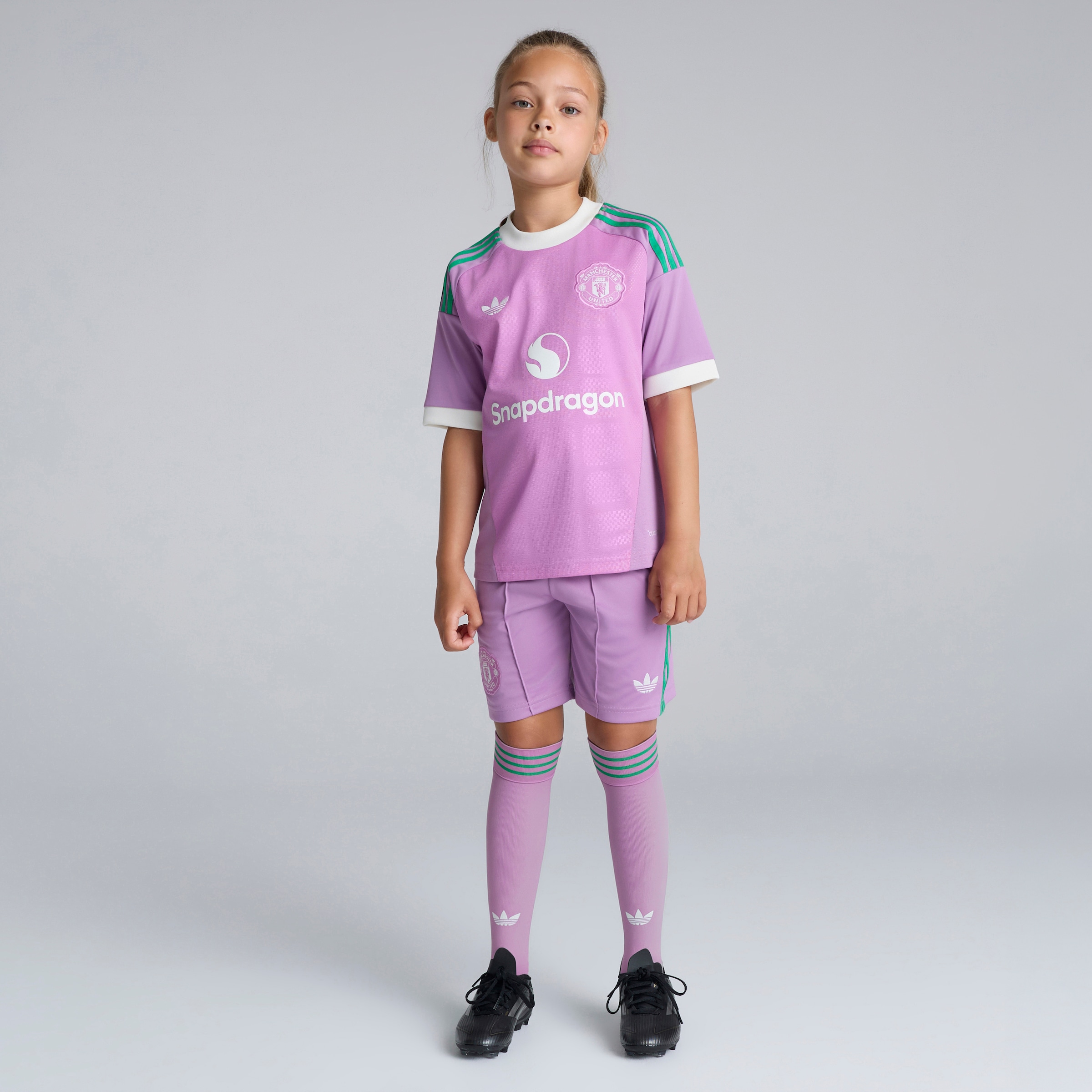 Manchester United Kids 26/27 Away Goalkeeper Shorts Pink 粉色 细节 [3-5]