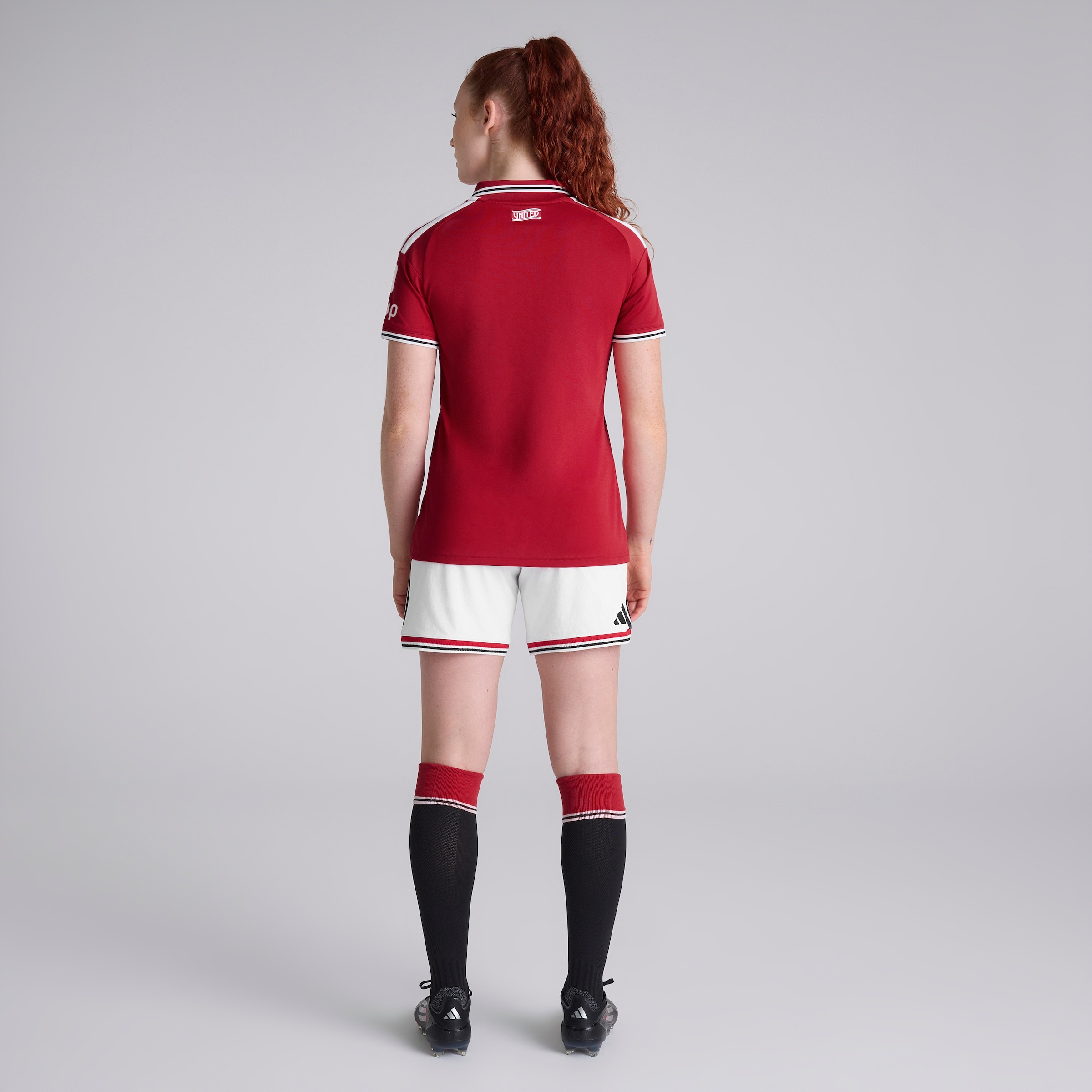 Manchester United Womens 26/27 Home Authentic Shorts White White Detail [2-5]