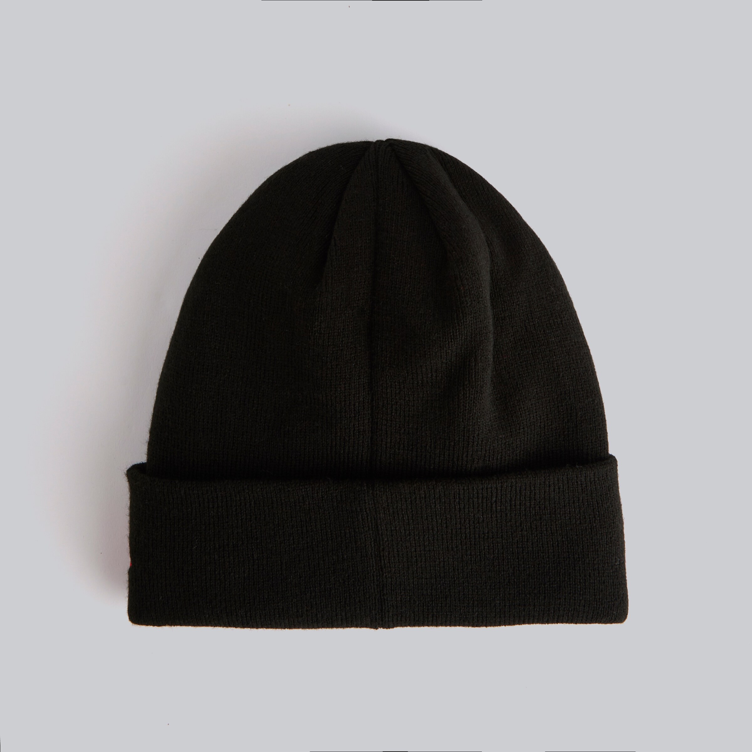 Manchester United x New Era Side Fan Flag Beanie Black 검정색 세부 사항 [2-4]