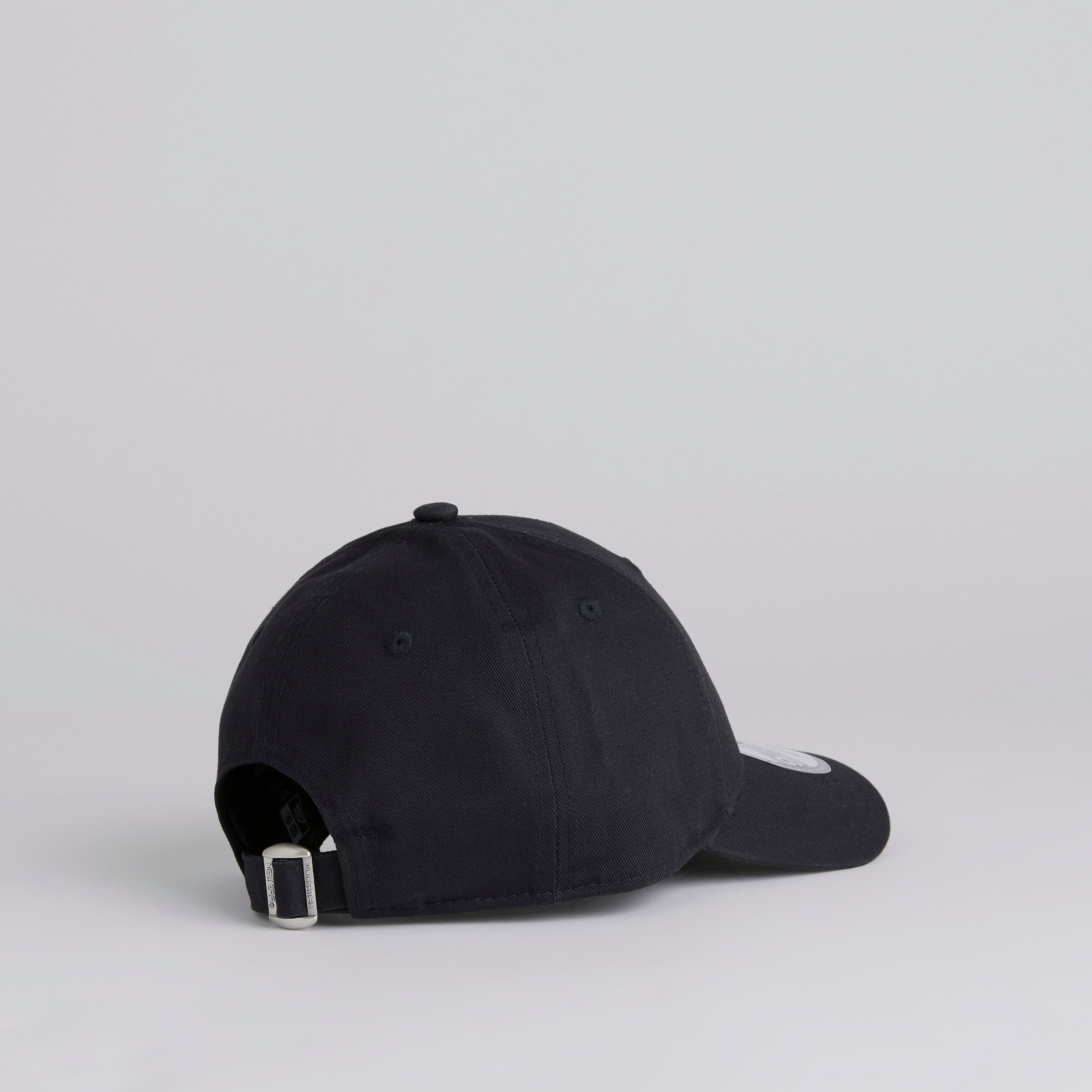 Manchester United x New Era Kids Rubber Woven 9Forty Cap Navy Bleu marine Détail [3-4]