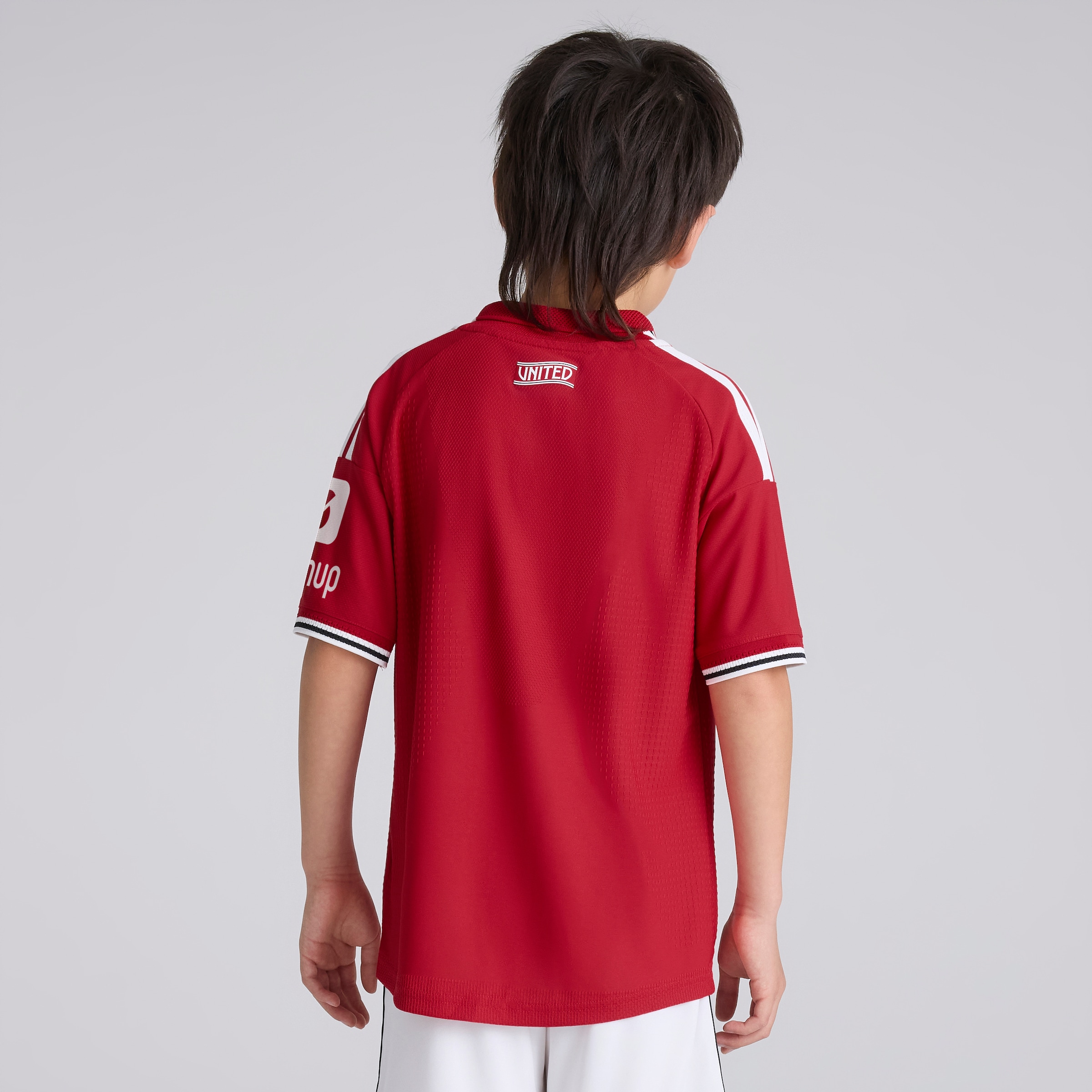 Manchester United Kids 26/27 Home Authentic Jersey Red Detail [2-6]
