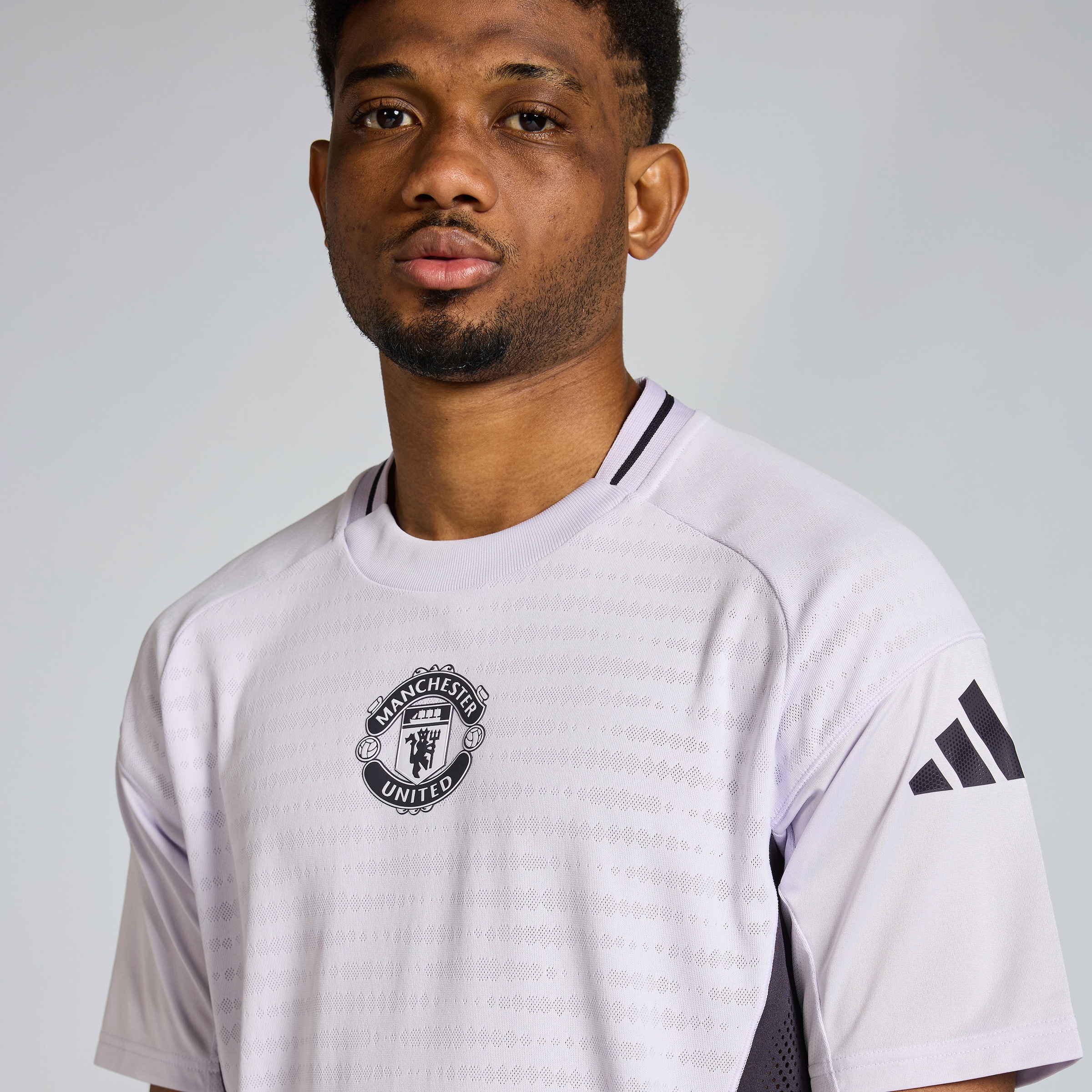 Manchester United Tiro 25 Pro Training Jersey Purple Detail [4-5]