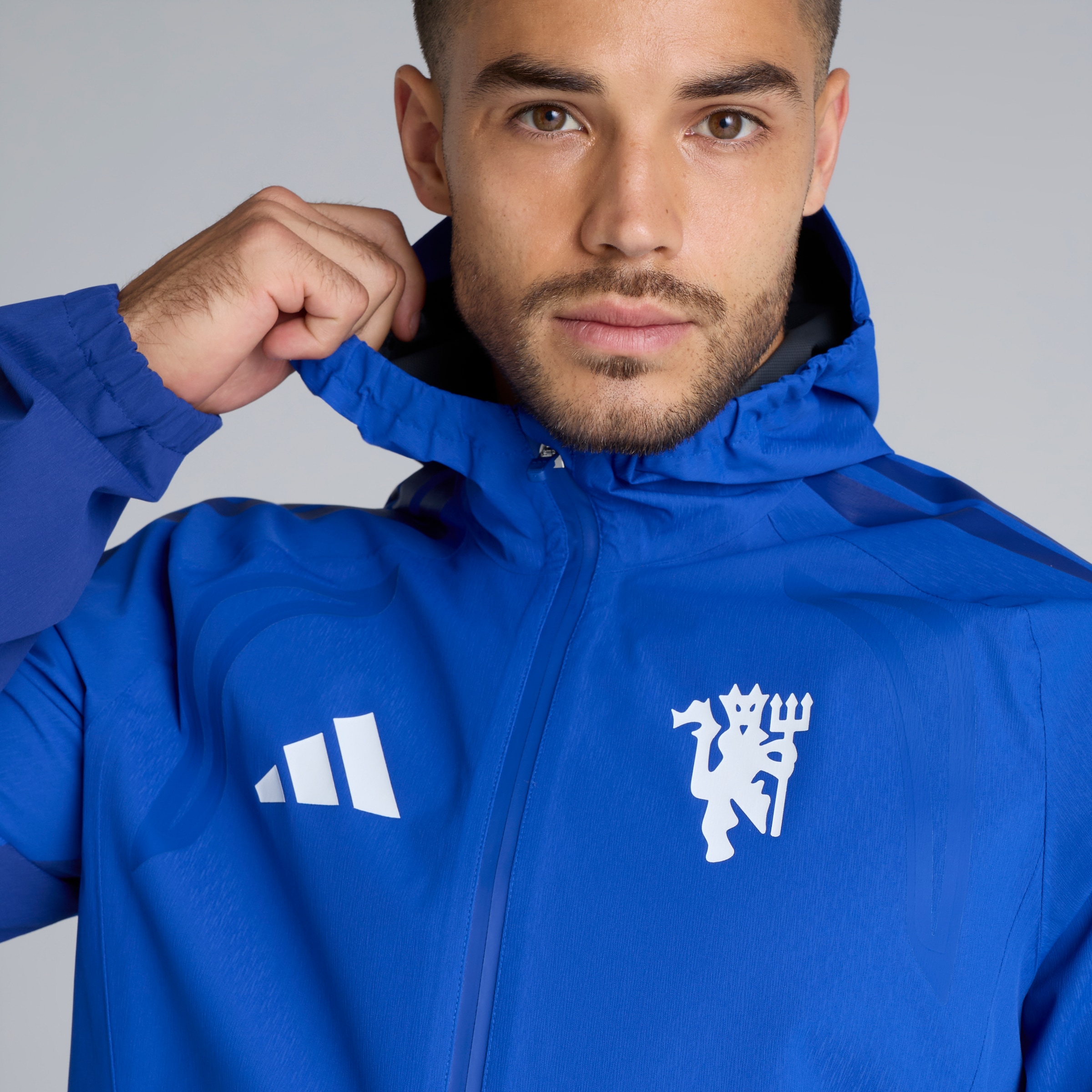 Manchester United 26/27 Cup Training Tiro Authentic Rain Jacket Blue Blau Detail [4-6]