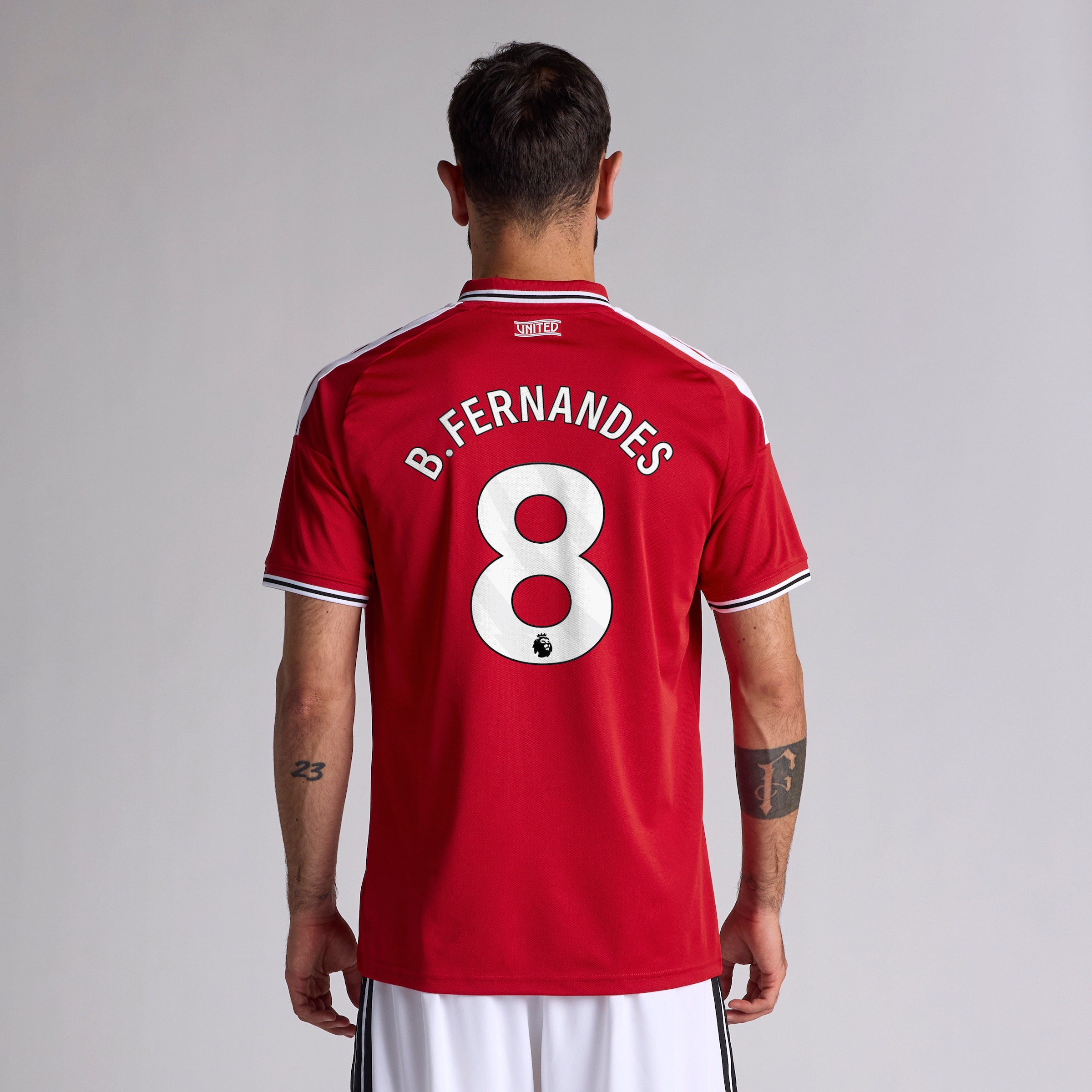 Manchester United 26/27 Home Jersey with Fernandes 8 EPL Printing & Badge Rouge