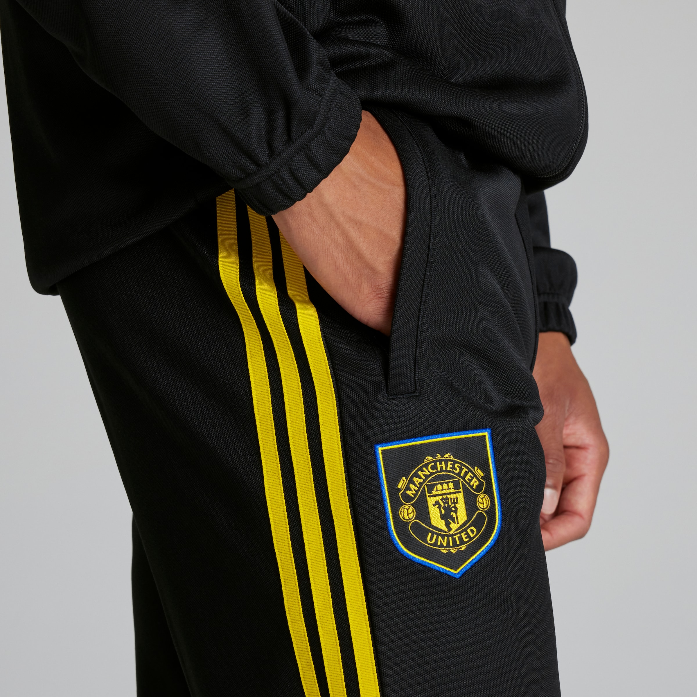 Manchester United x adidas LFSTLR Track Pant Black Black Detail [4-6]