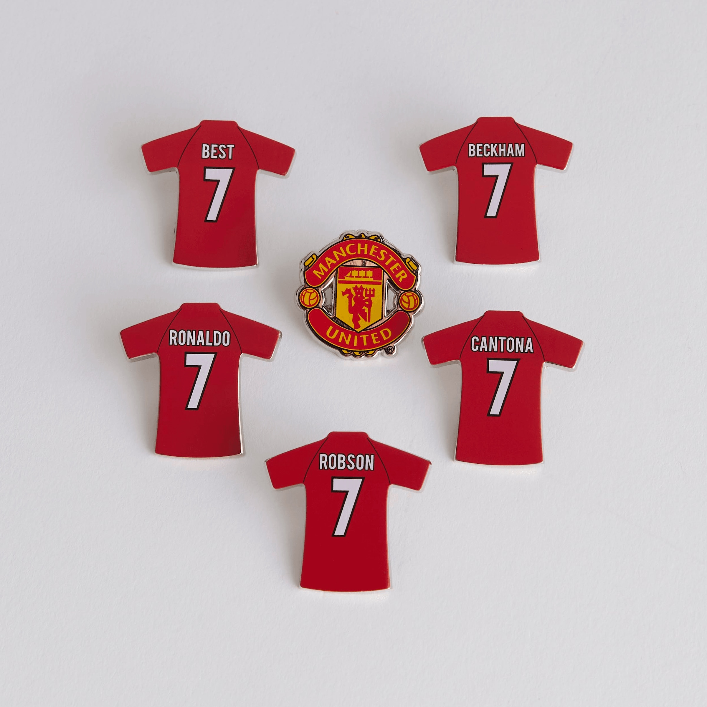 Buy Manchester United Number 7 Badge Set Red | Manchester United Store
