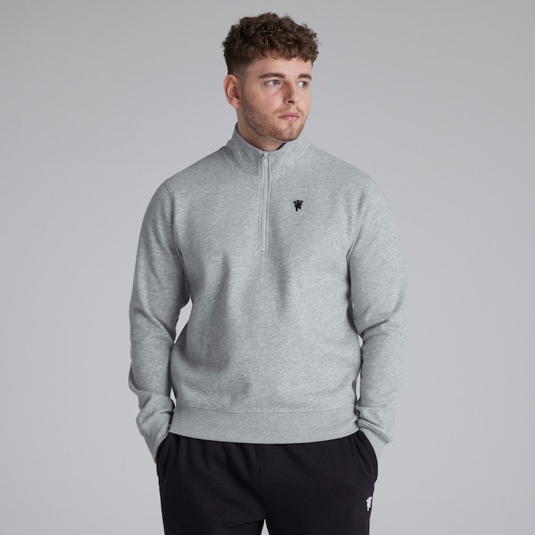 Manchester United Devil Essentials 1/4 Zip Sweatshirt Grey