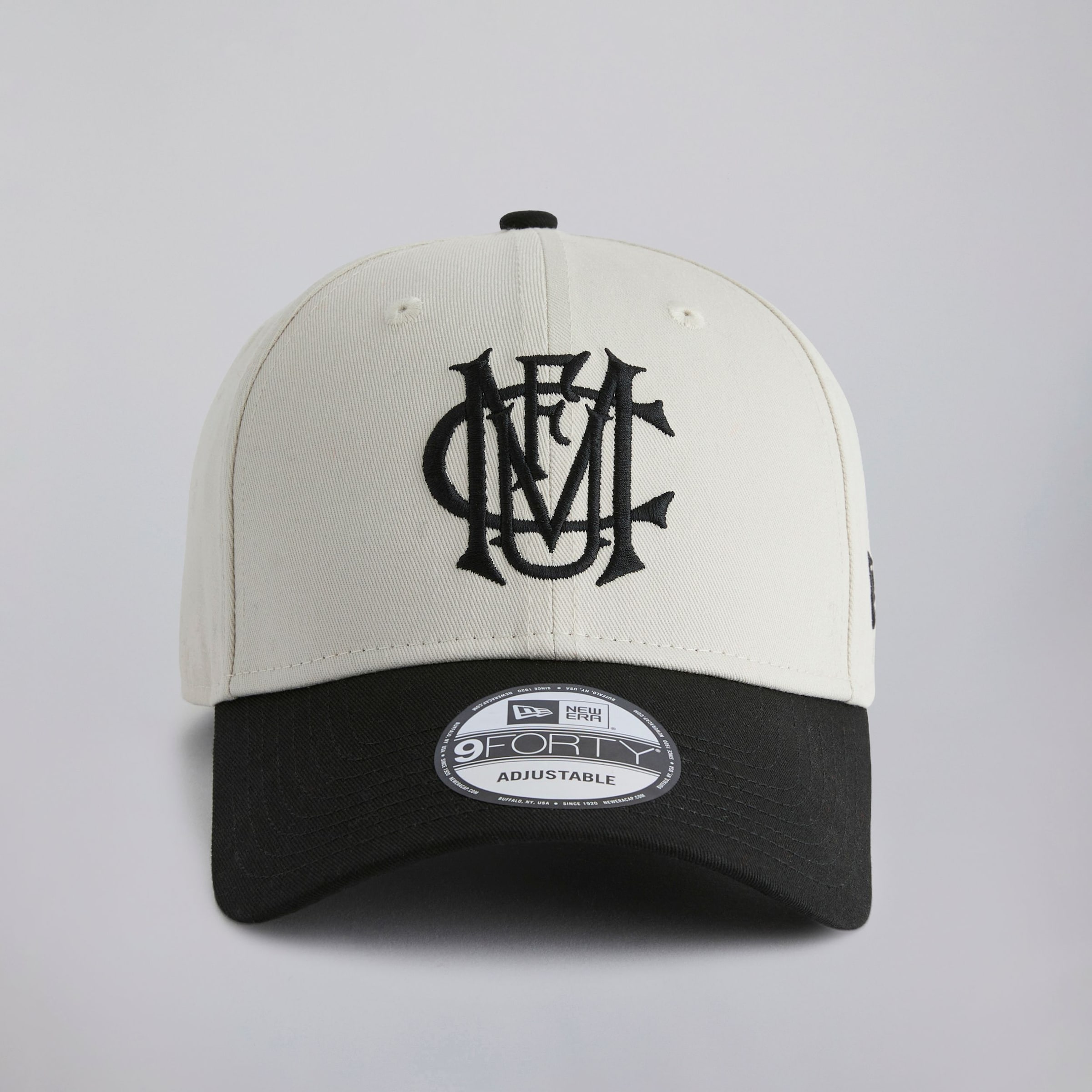 Manchester United x New Era Monogram 9Forty Contrast Cap Cream Beige
