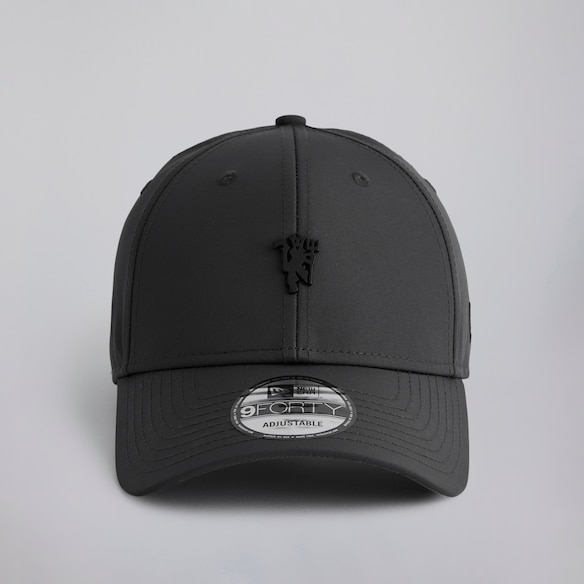 Manchester United x New Era 9Forty Metal Devil Cap Charcoal