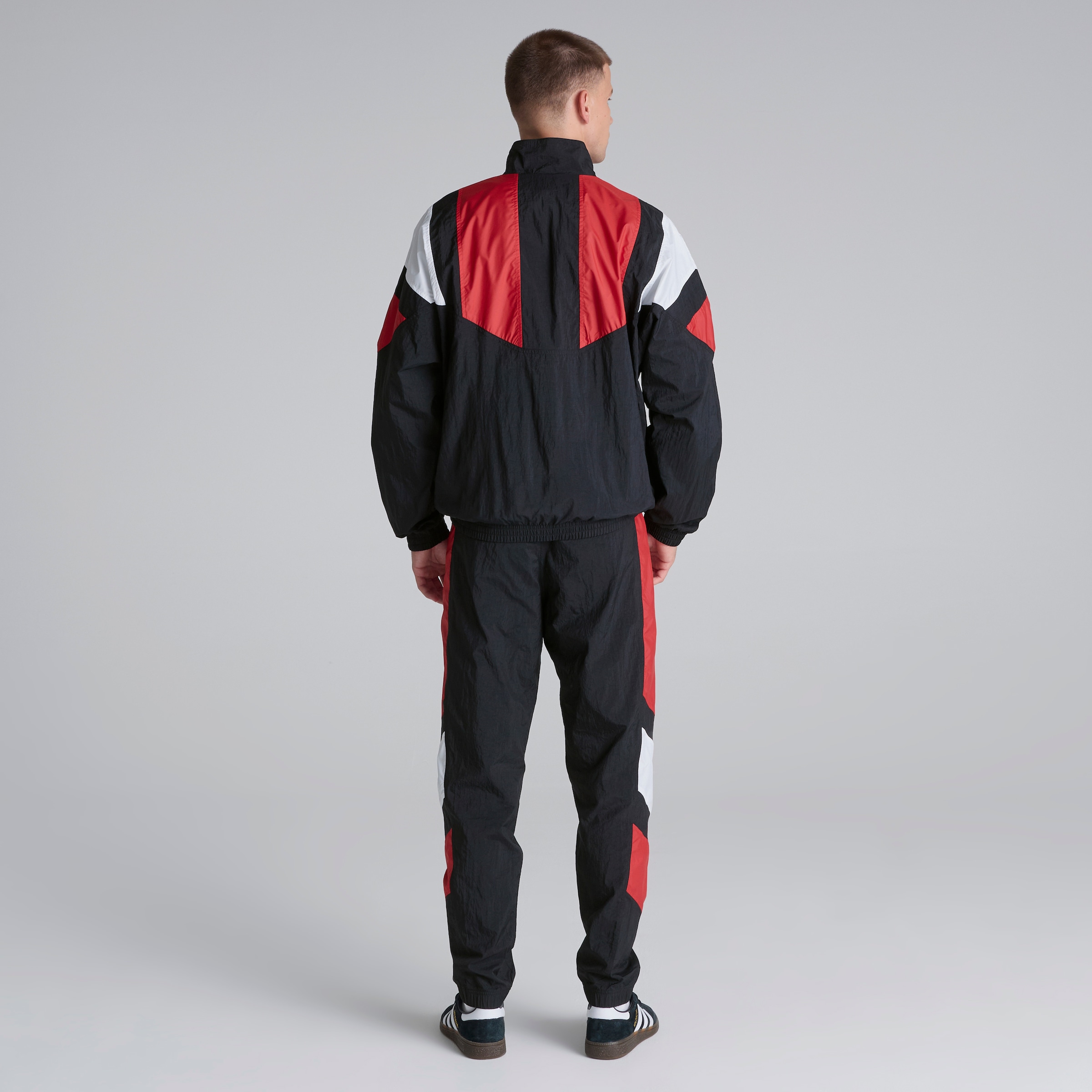 Manchester United x adidas EQT Track Pants Black Black Detail [2-5]