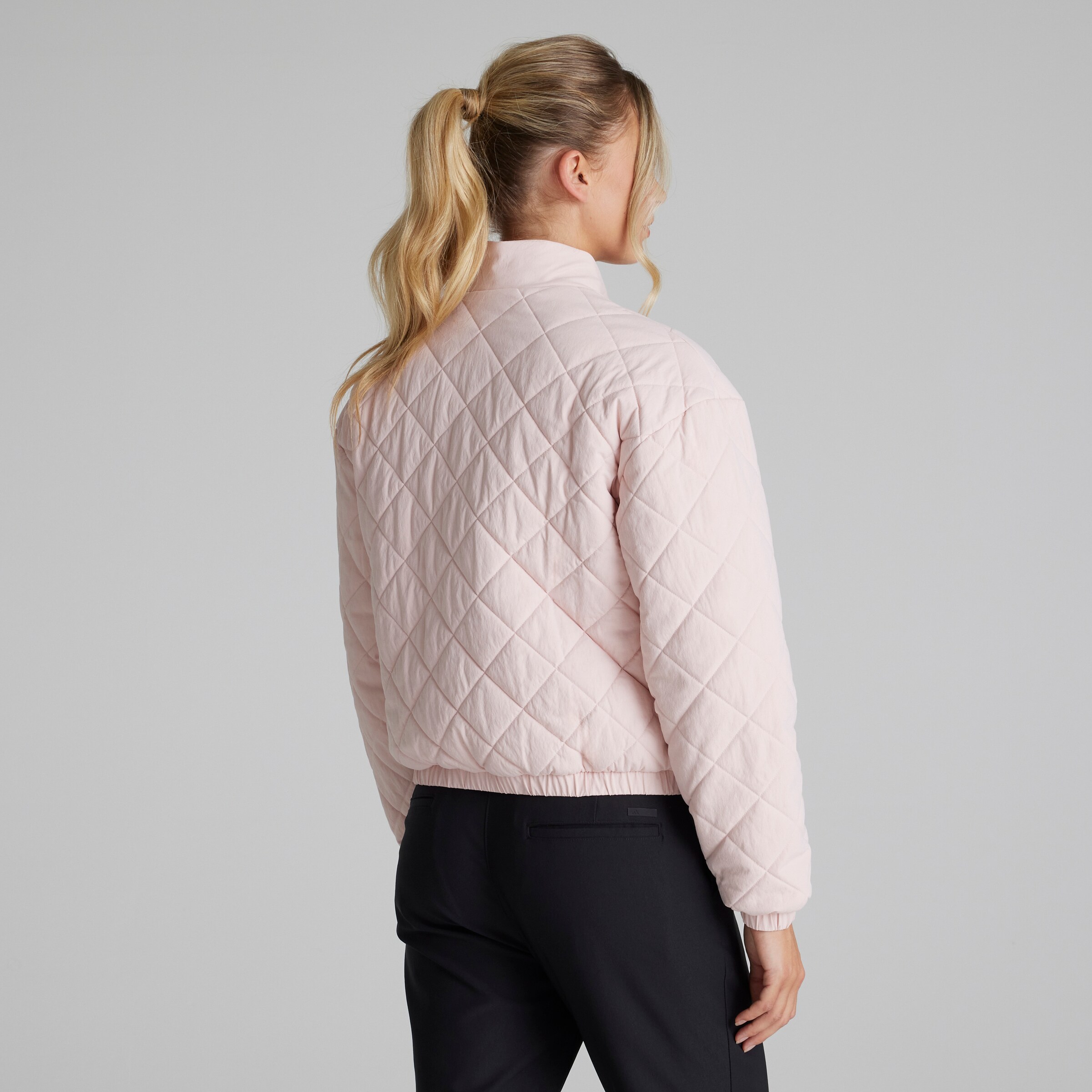 Manchester United x adidas Womens Golf Go-To Quilted Jacket Pink Pink Detail [2-7]
