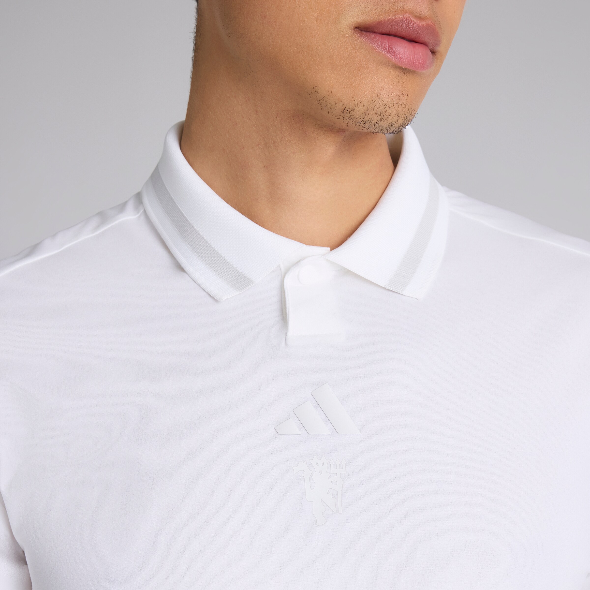 Manchester United x adidas Golf Beyond The Course Polo Shirt White White Detail [4-5]