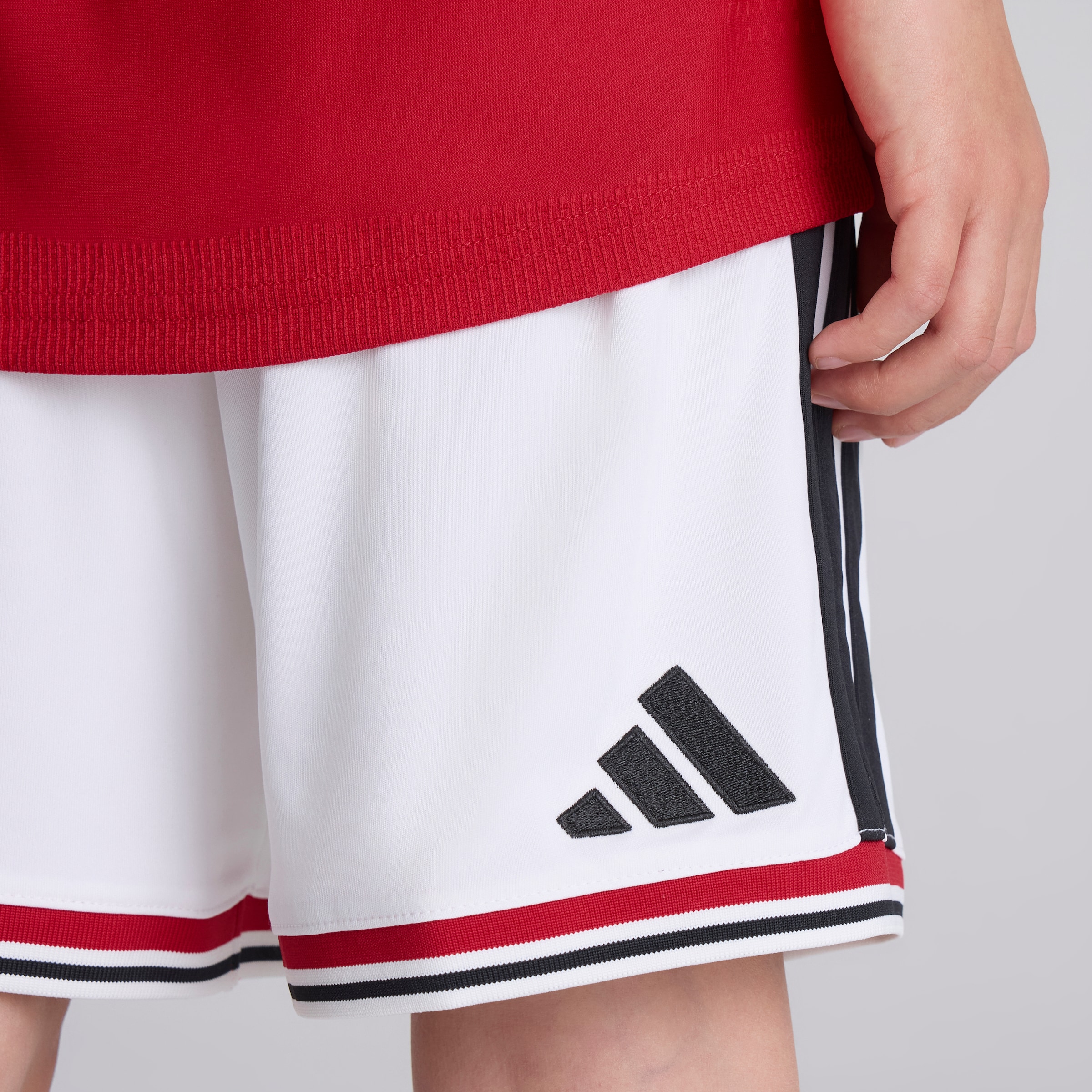 Manchester United Kids 26/27 Home Shorts White Blanc Détail [5-5]