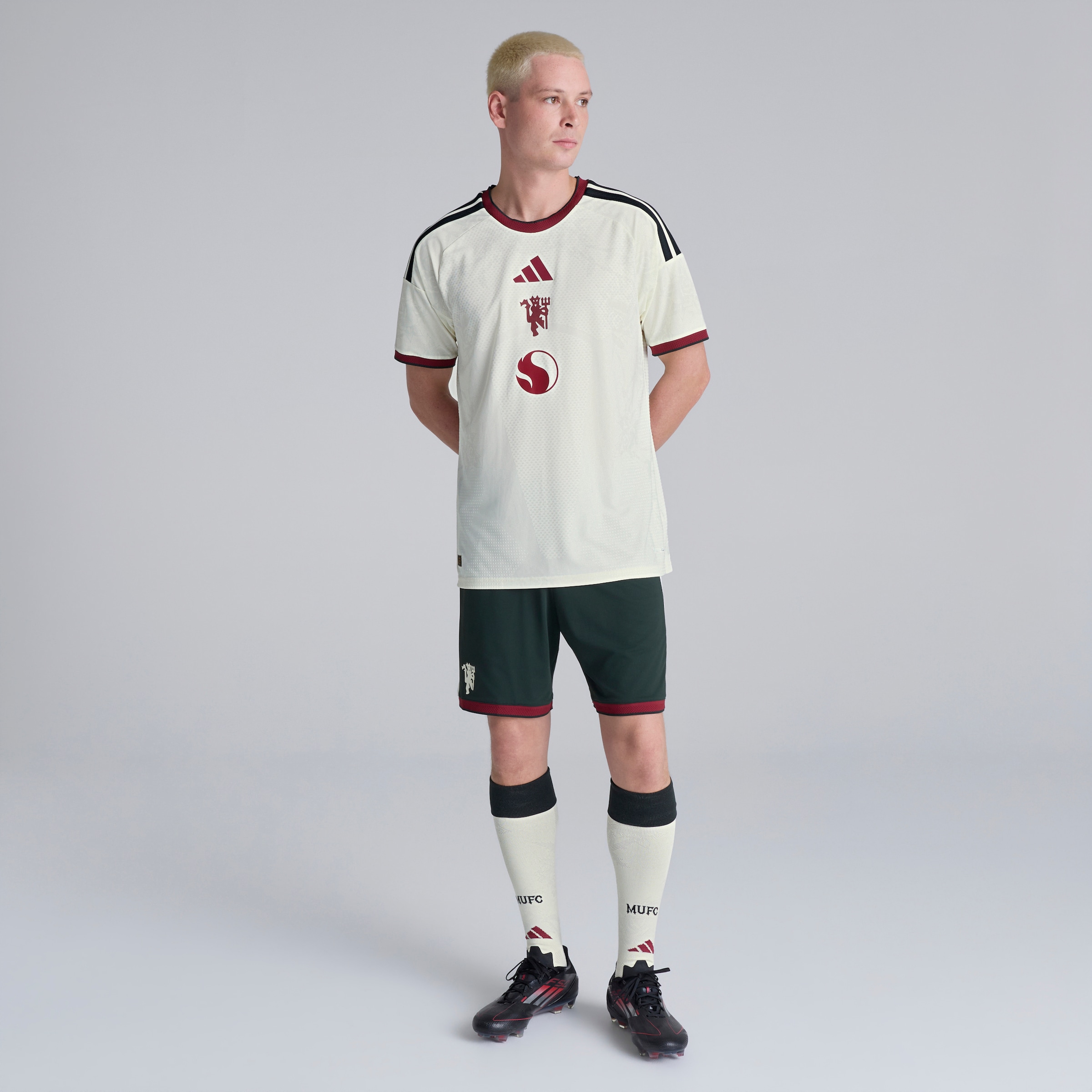 Manchester United 26/27 Third Authentic Jersey with Fernandes 8 UCL Printing & Badge Beige Detail [4-7]