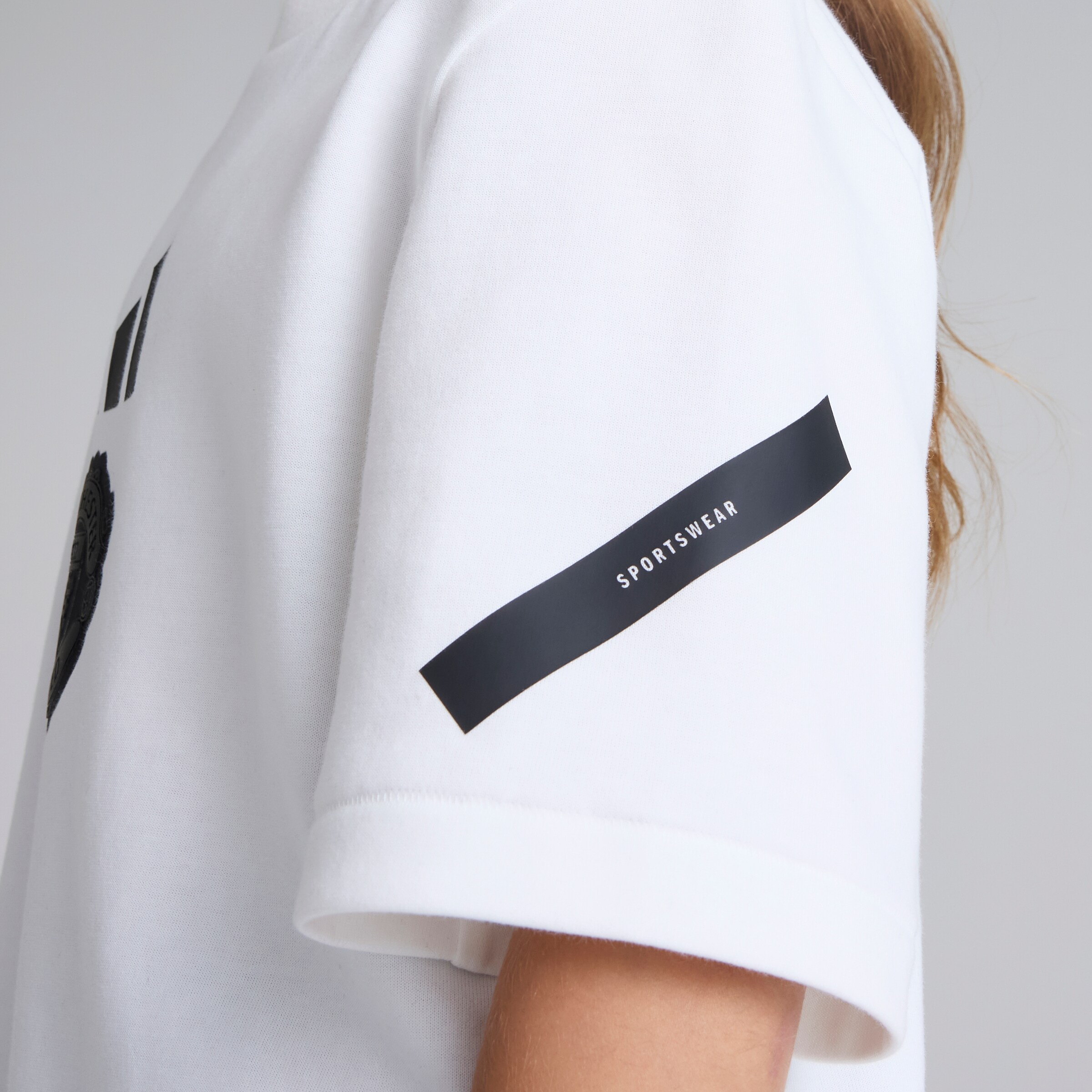 Manchester United x adidas Kids Z.N.E. T-Shirt White White Detail [6-6]