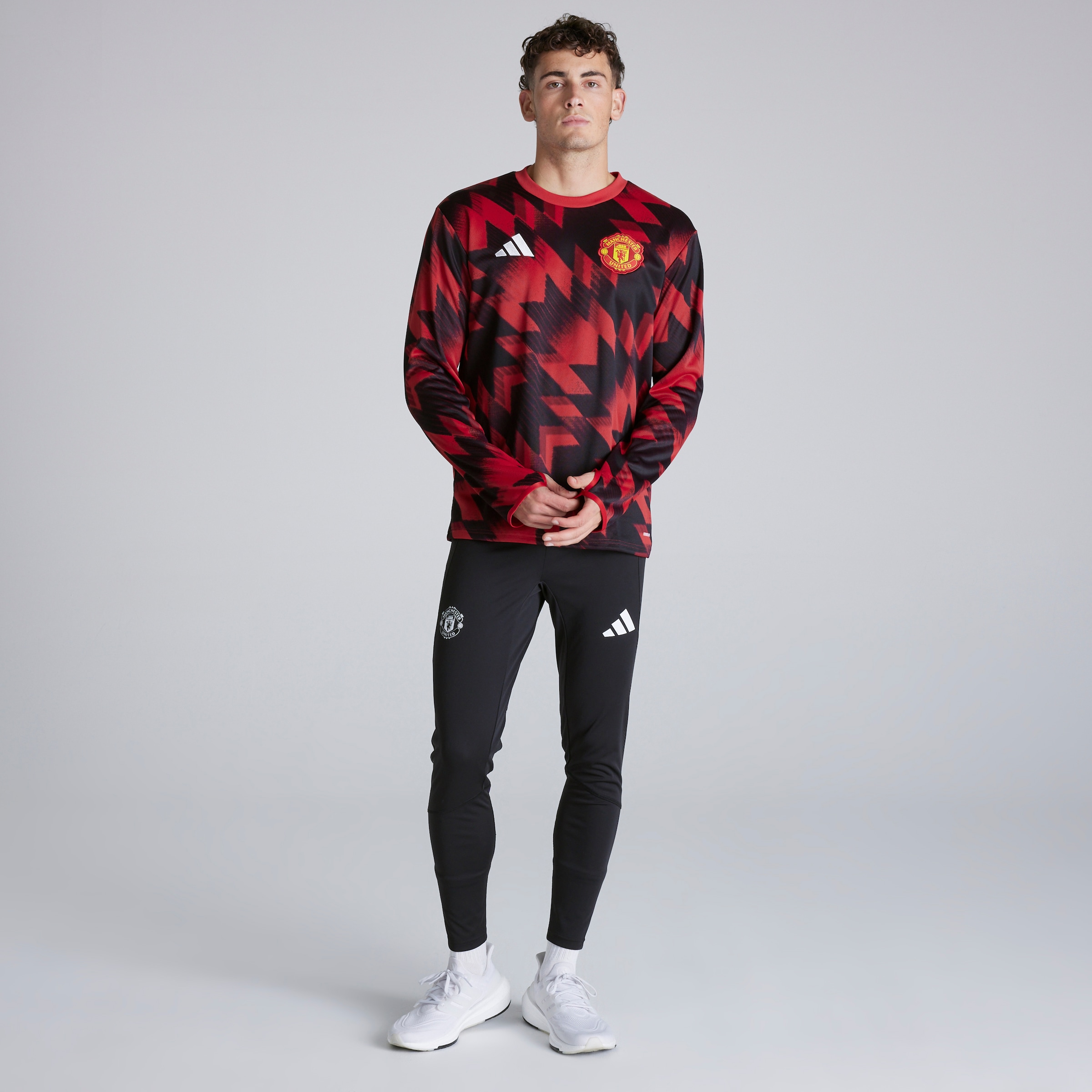 Manchester United 25/26 Pre-Match Warm Top