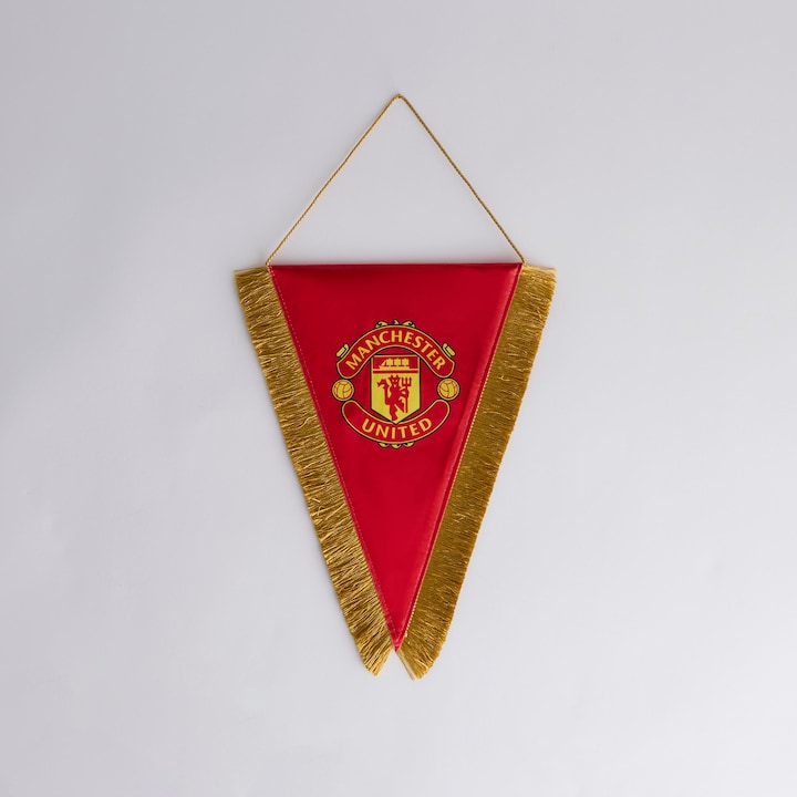 FANION WIMPEL PENNANT BANDERIN 9x11cm REAL MADRID (ESPAGNE) EUR 9,99 - ES FANION WIMPEL PENNANT BANDERIN 9x11cm REAL MADRID (ESPAGNE) EUR 9,99 - ES