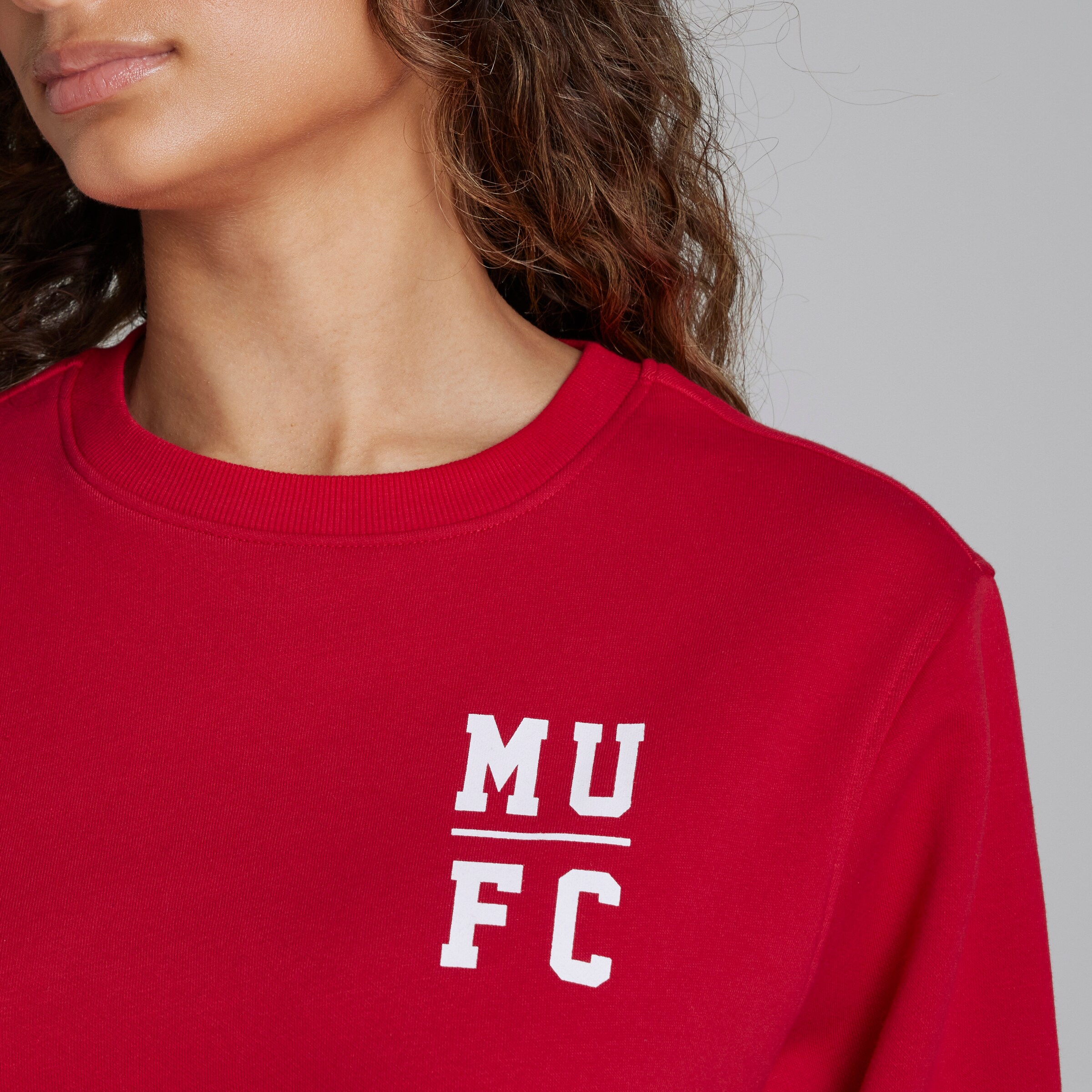 Manchester United Womens Varsity Back Print Sweatshirt Red Red Detail [4-5]