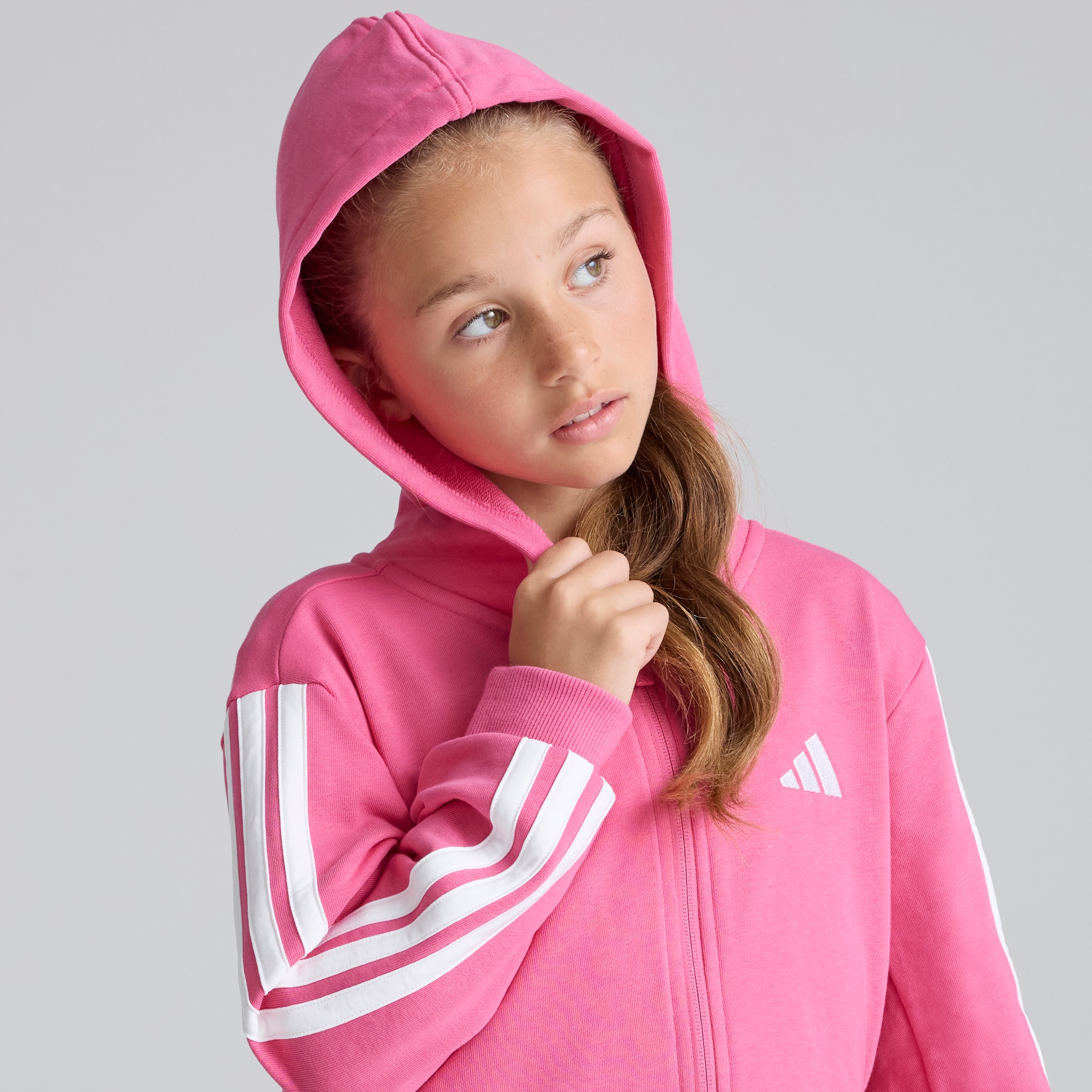 Manchester United x adidas Kids Essentials 3-Stripes Full-Zip Hoodie Pink Pink Detail [6-6]