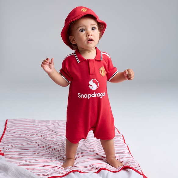 Manchester United Baby 26/27 Home Romper & Bucket Hat Red Red