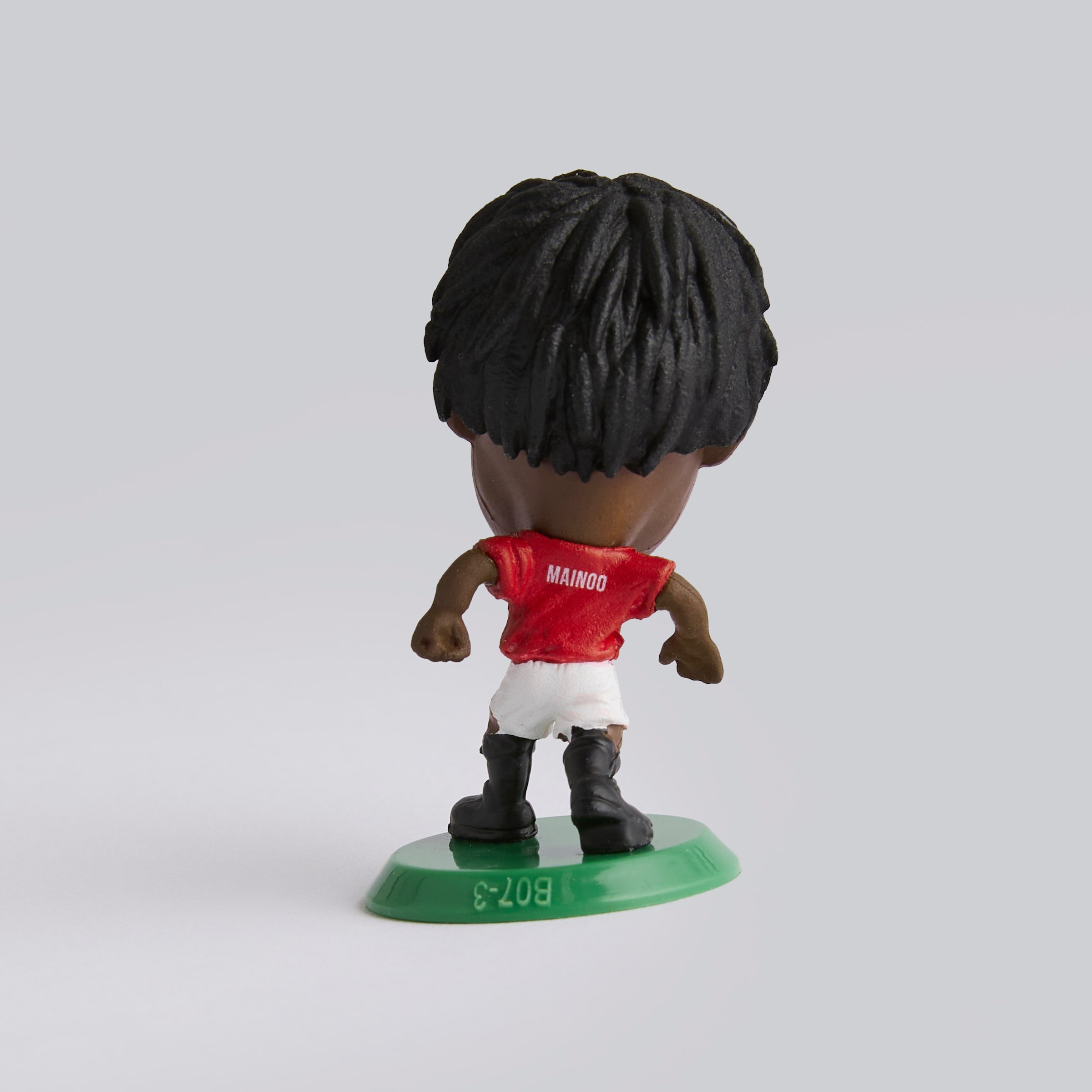 Manchester United SoccerStarz Kobbie Mainoo Figurine Red Red Detail [3-4]