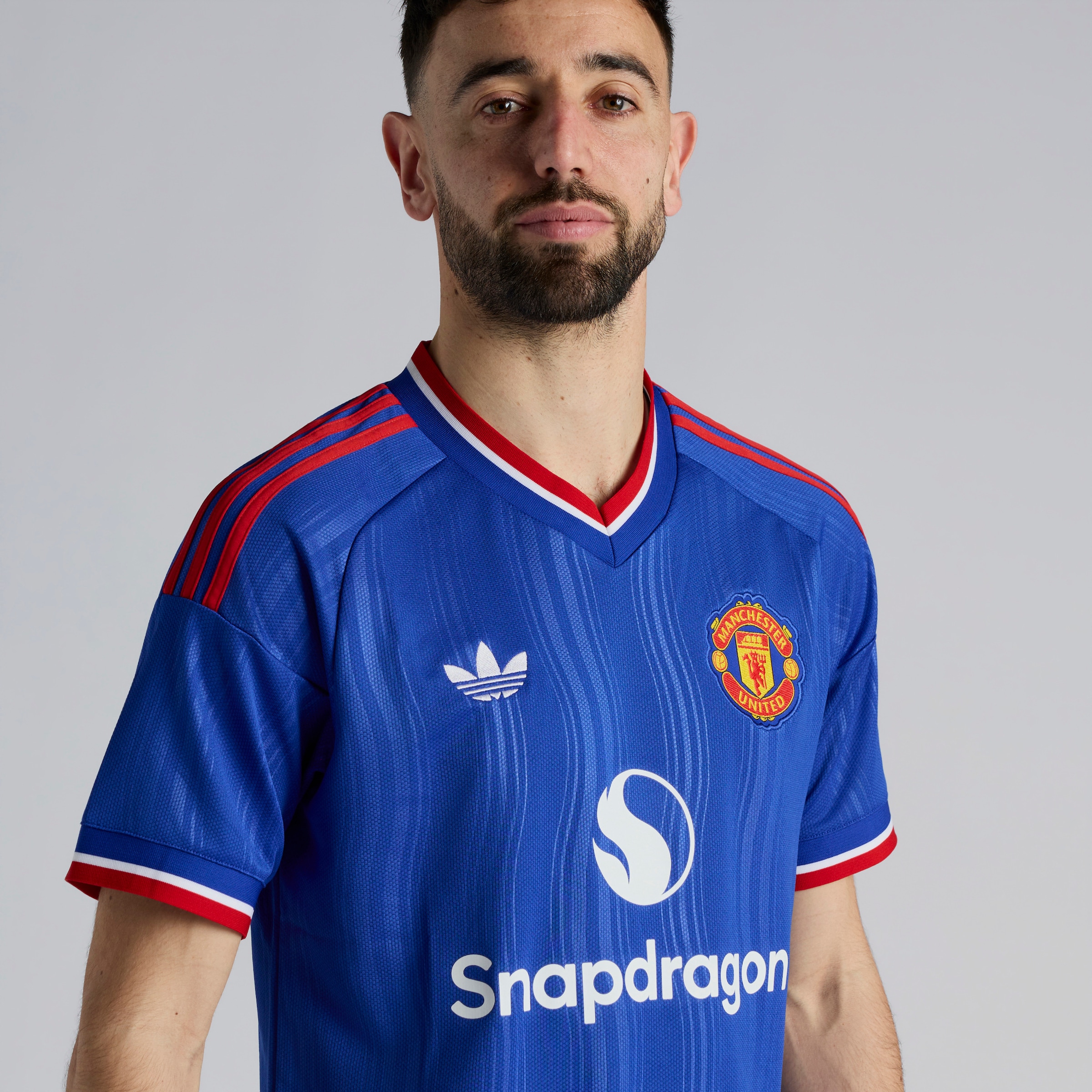 Manchester United 26/27 Away Jersey 蓝色 细节 [4-4]