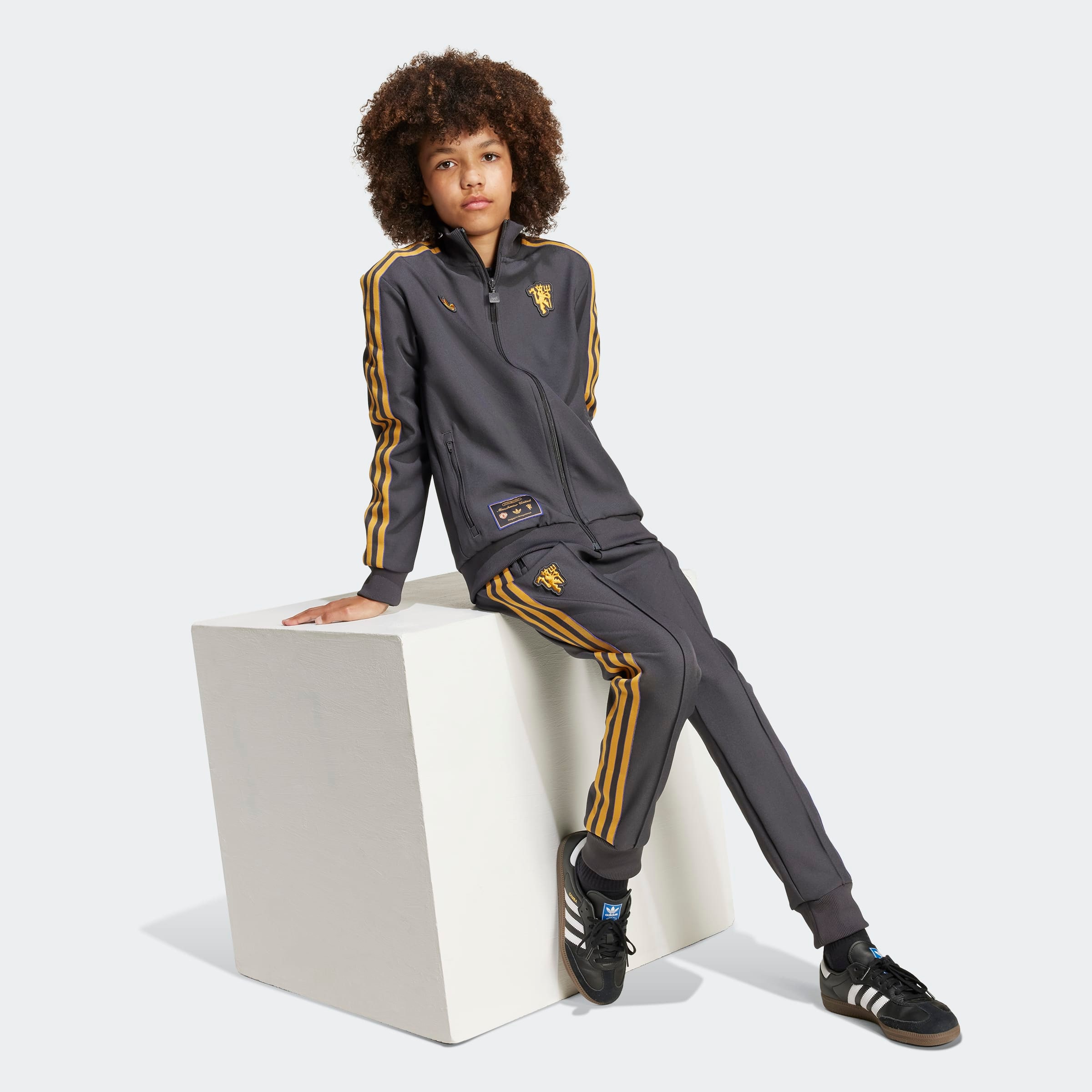 Manchester United Terrace Icons Track Pants Kids Black Detail [3-7]