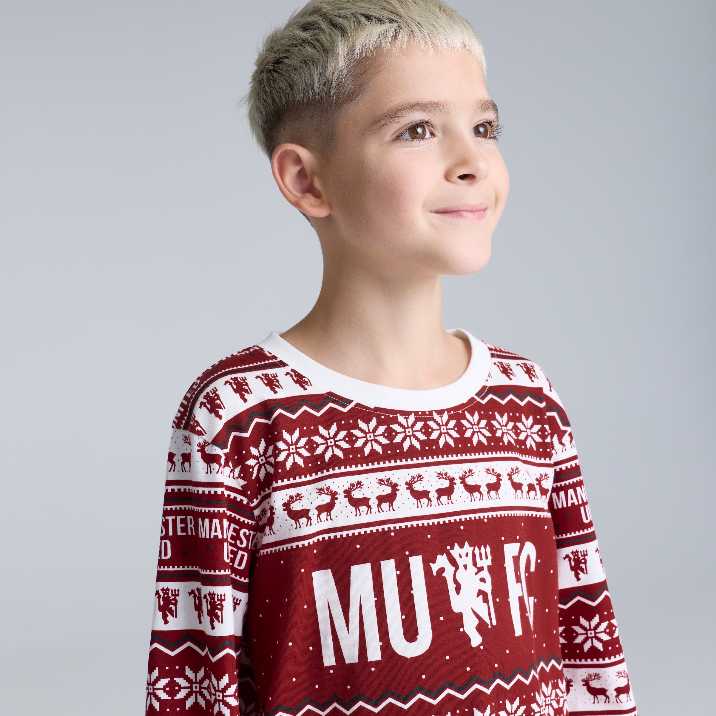 Manchester United Kids Christmas Fairisle Pyjamas Red Multi Detail [6-6]